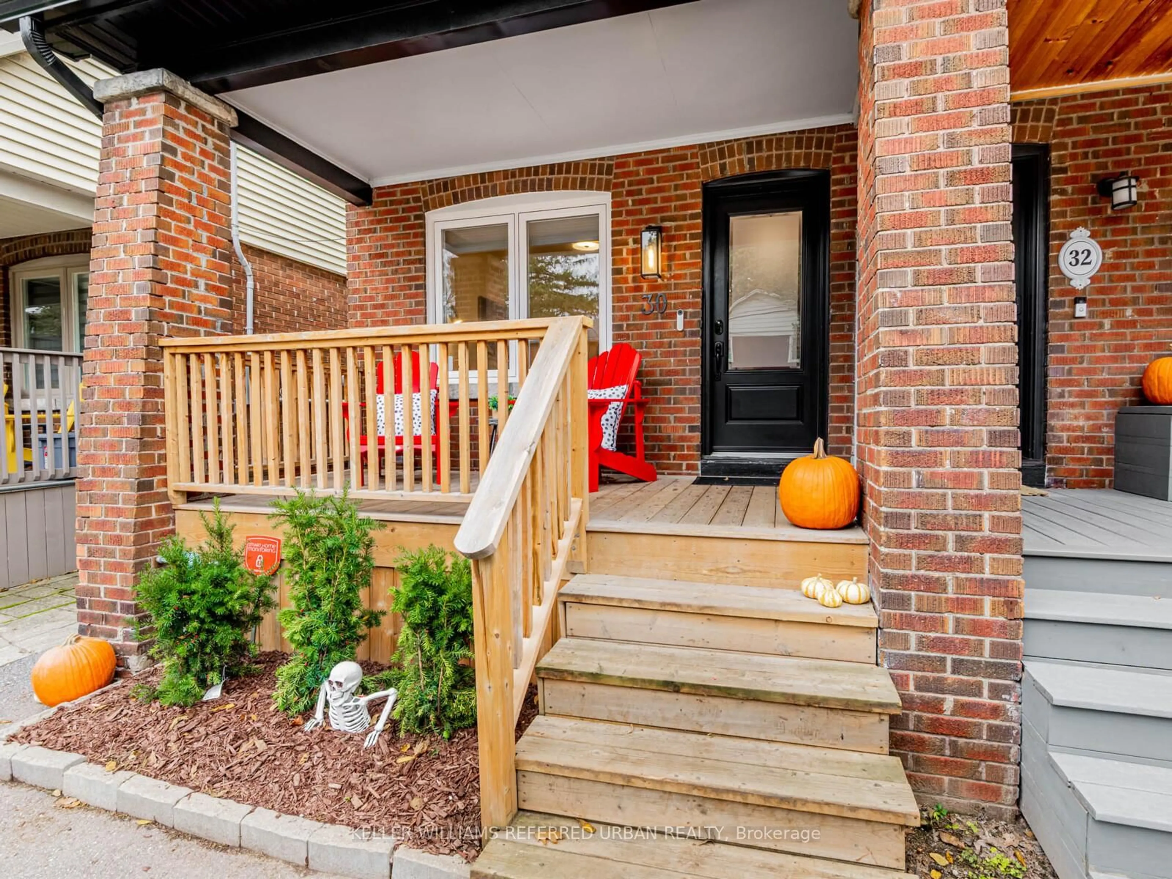Home with brick exterior material, street for 30 Le may Rd, Toronto Ontario M4S 2X3