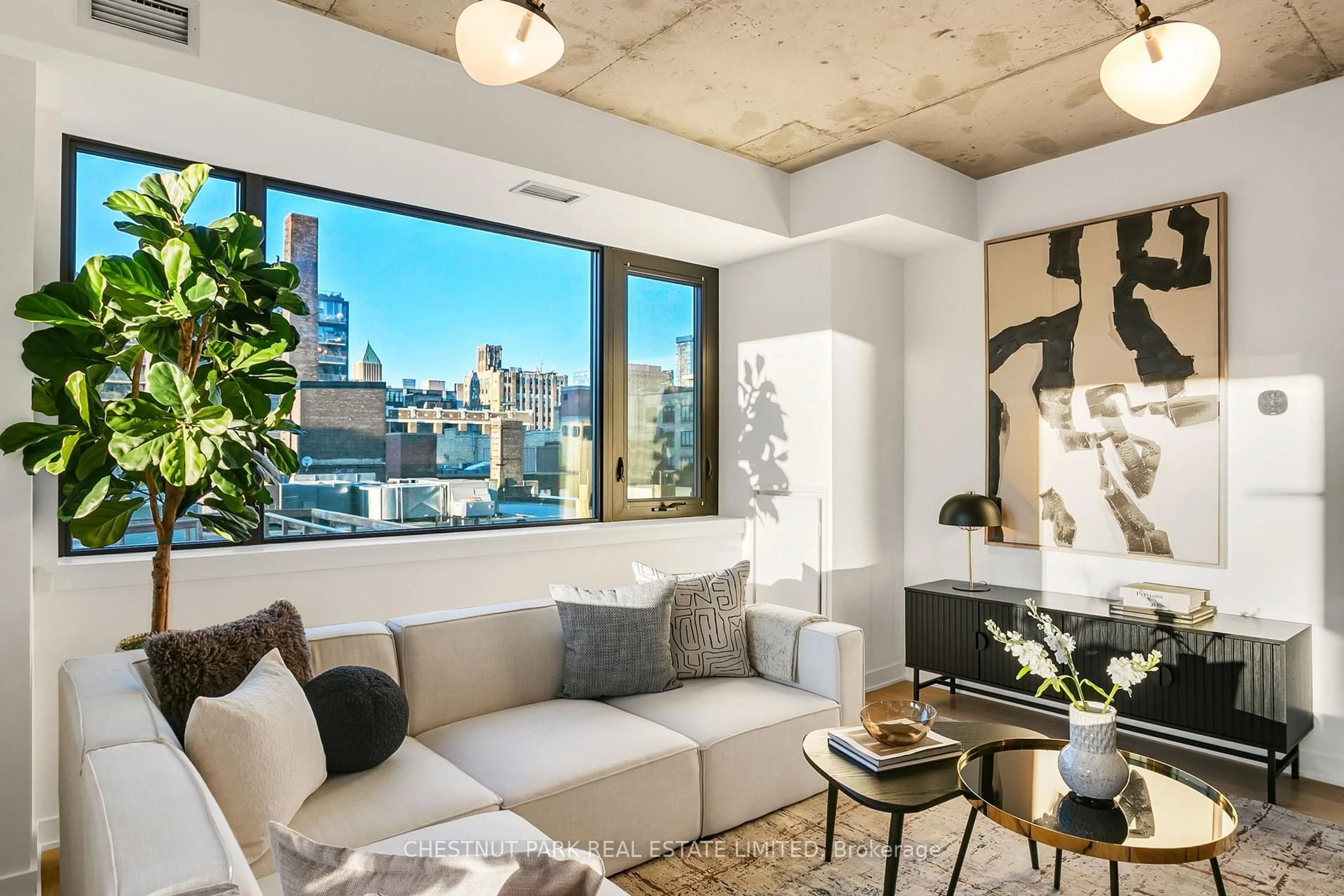 Living room with furniture, unknown for 400 Wellington St #610, Toronto Ontario M5V 0B5