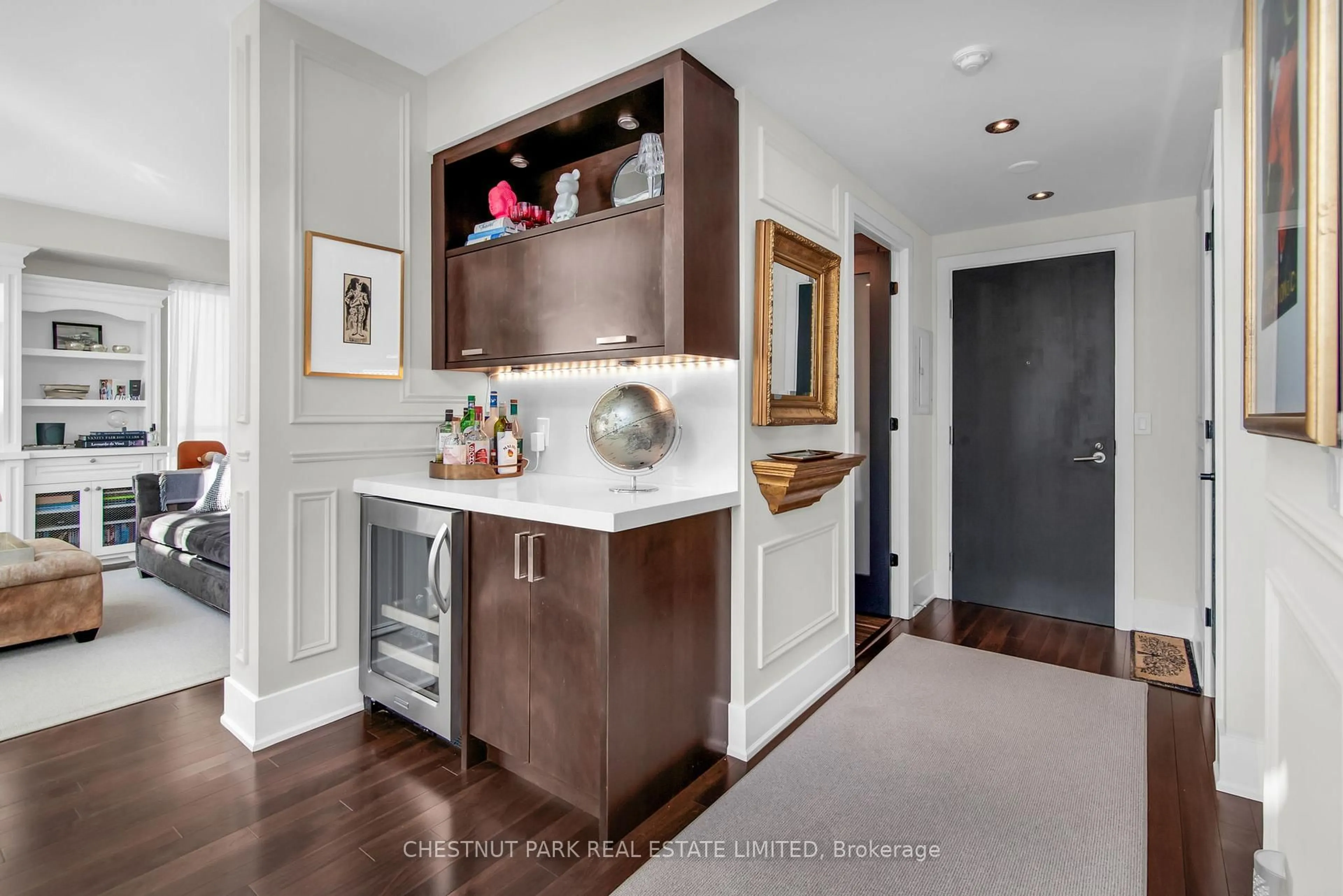 Contemporary kitchen, unknown for 120 Homewood Ave #617, Toronto Ontario M4Y 2J3