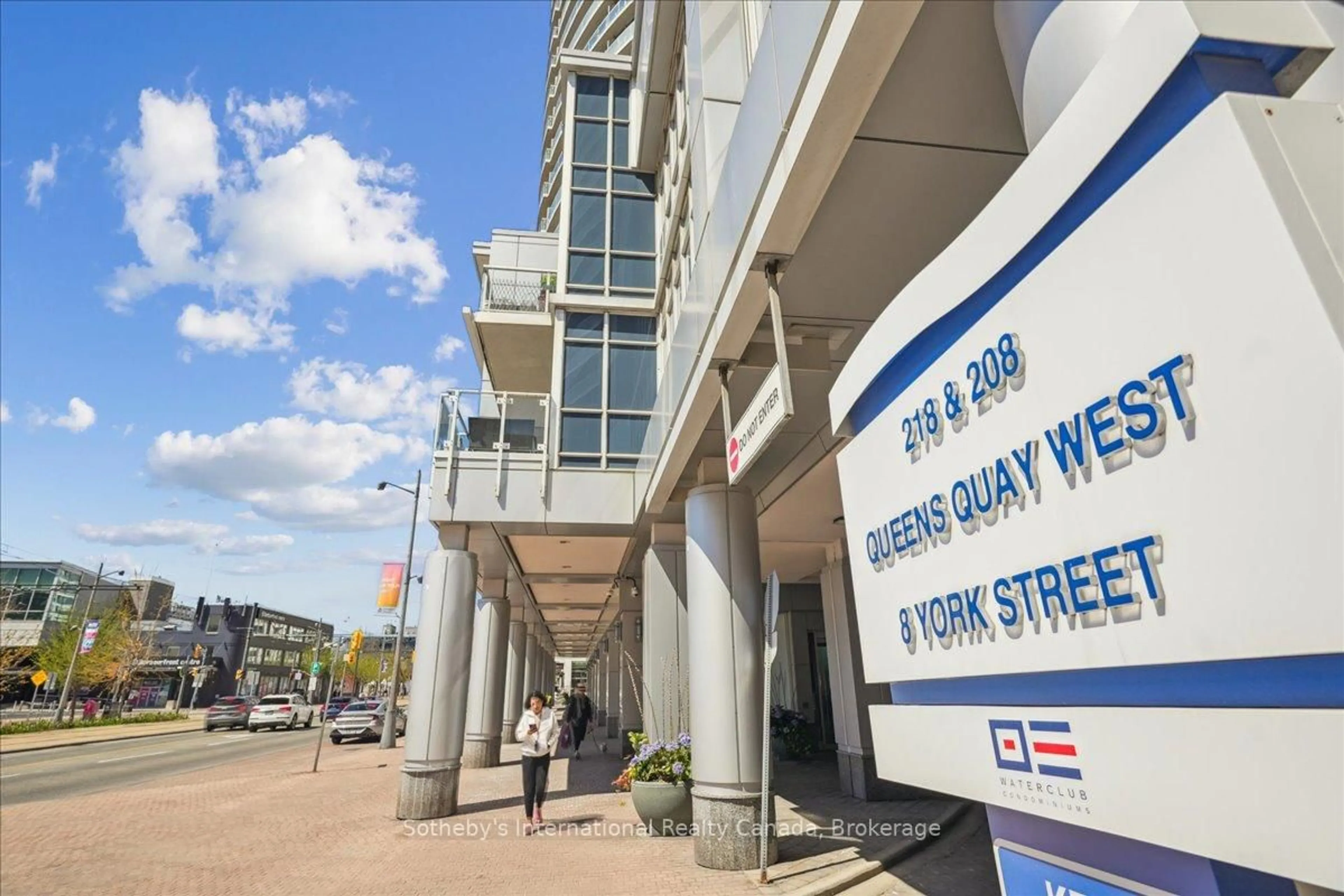 Lobby for 218 Queens Quay #1804, Toronto Ontario M5J 2Y6