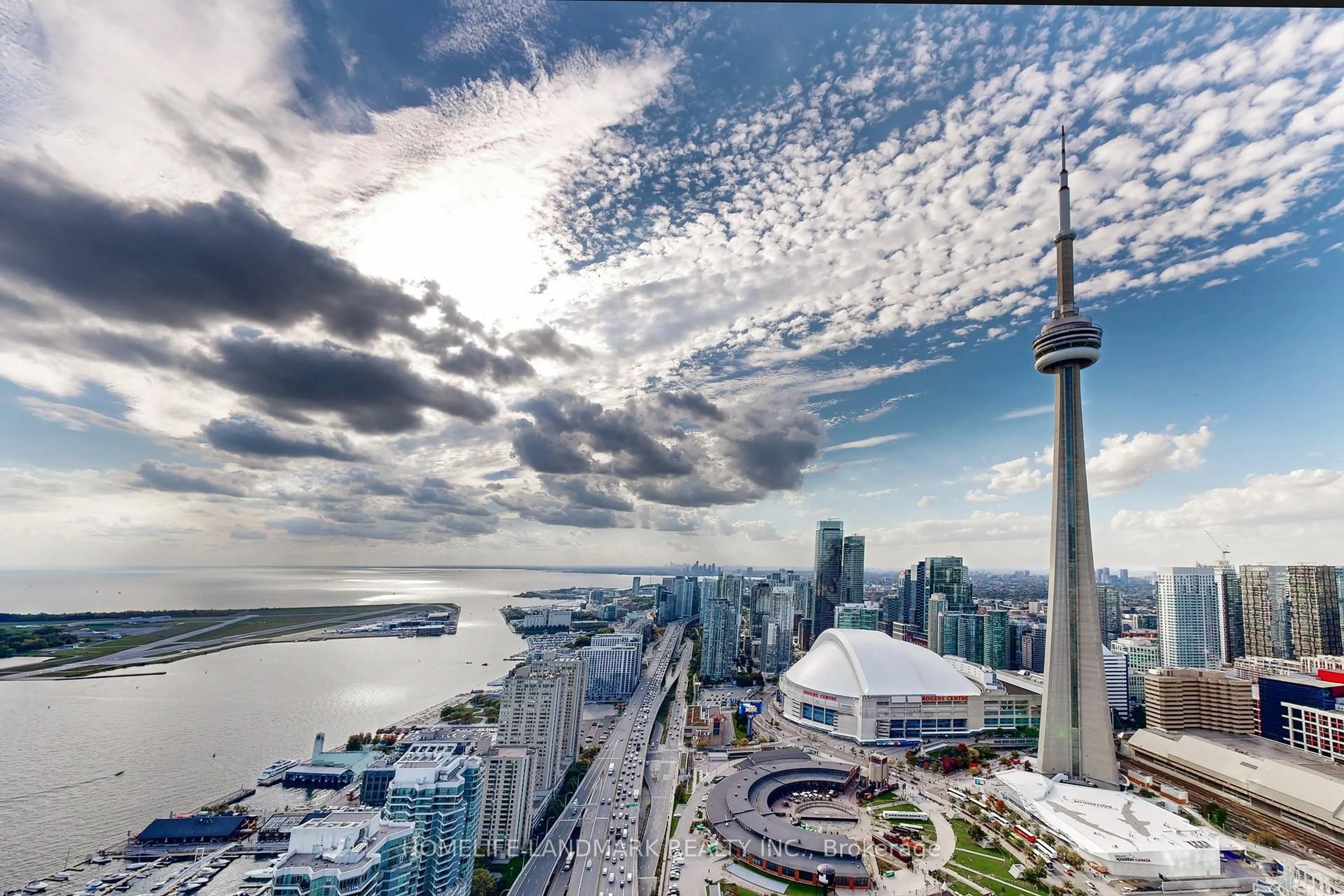 Unknown for 10 York St #5510, Toronto Ontario M5J 0E1