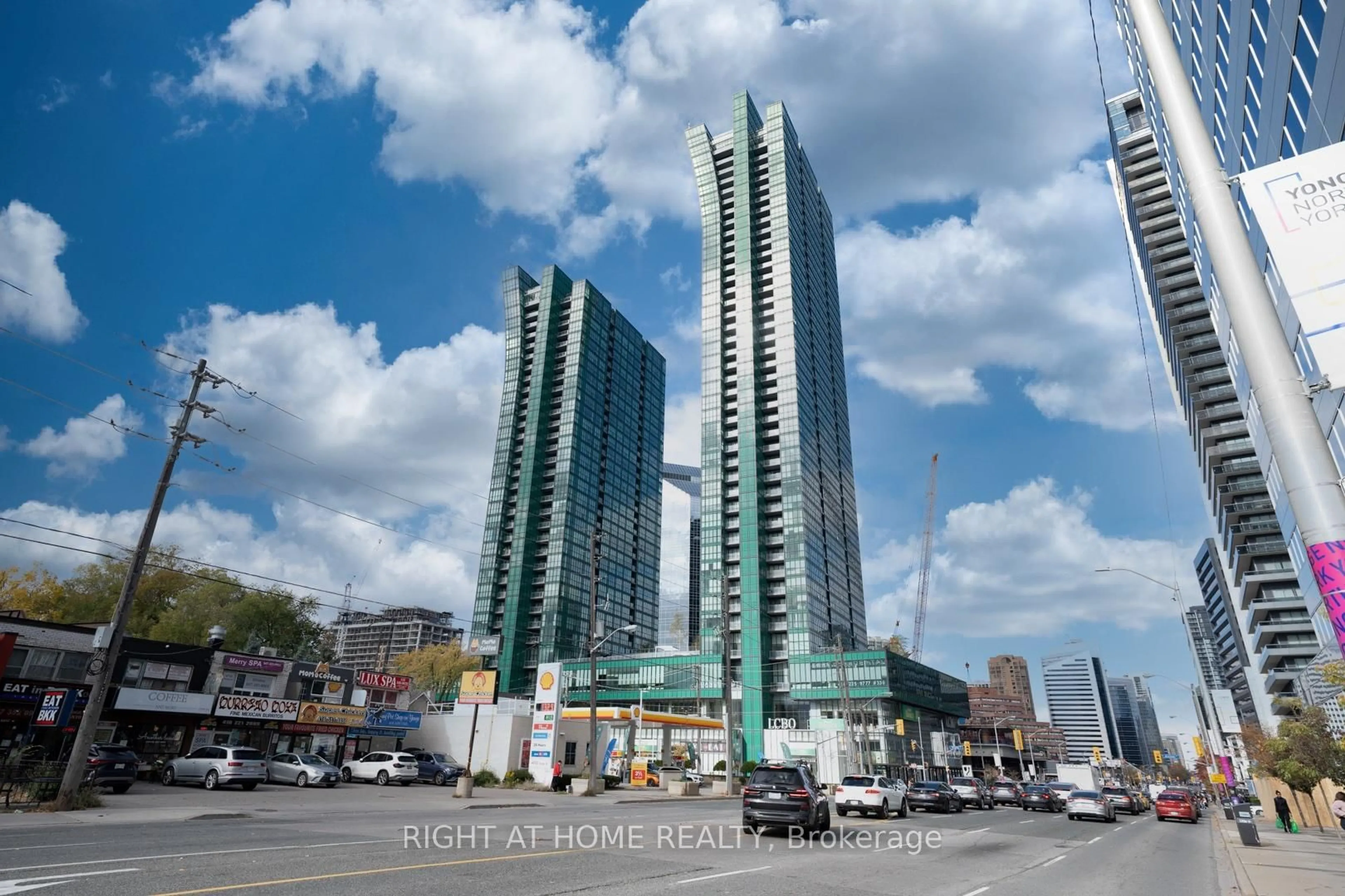 Blurry image for 9 Bogert Ave #3101, Toronto Ontario M2N 0H3