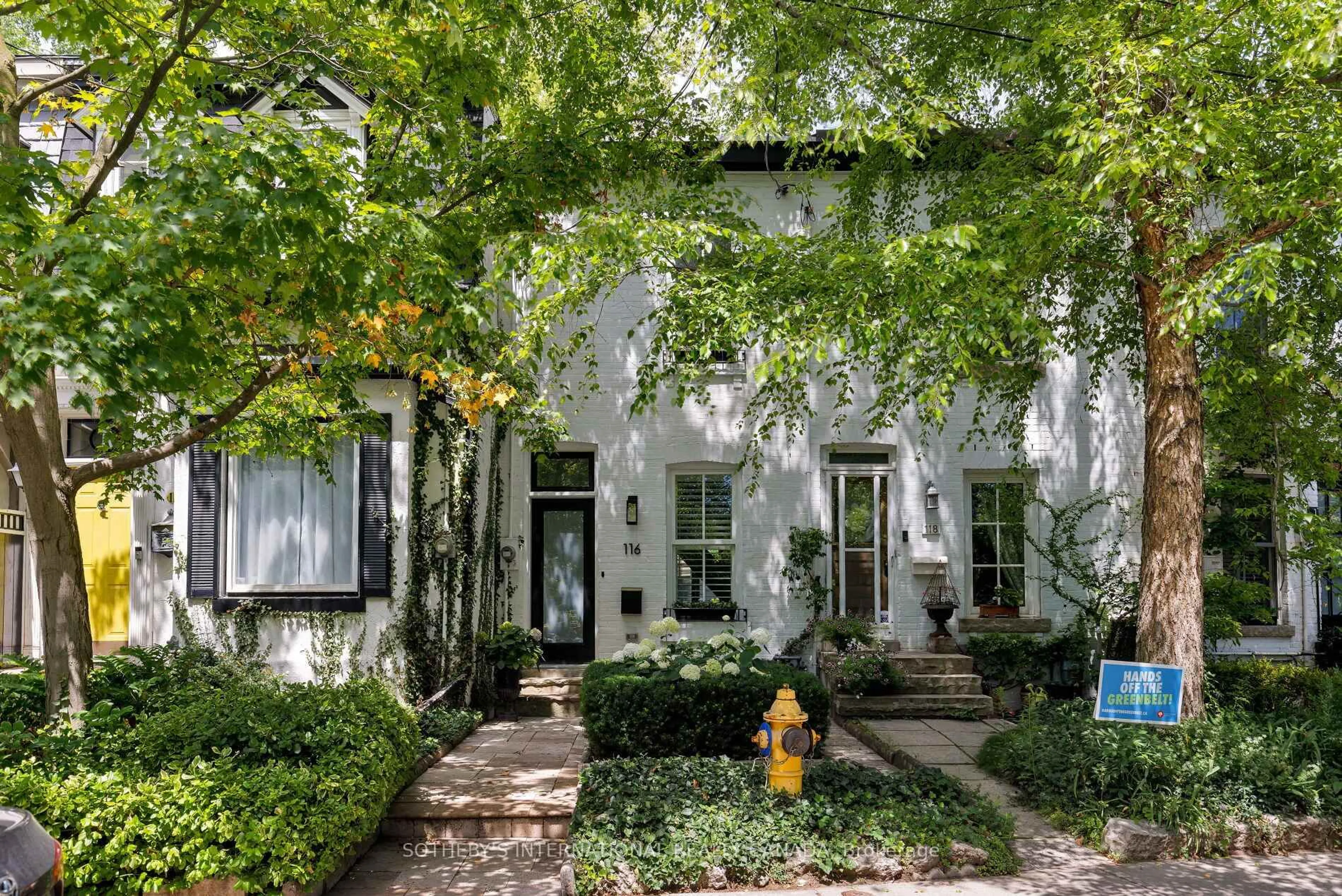 Home with brick exterior material, street for 116 Shaftesbury Ave, Toronto Ontario M4T 1A5