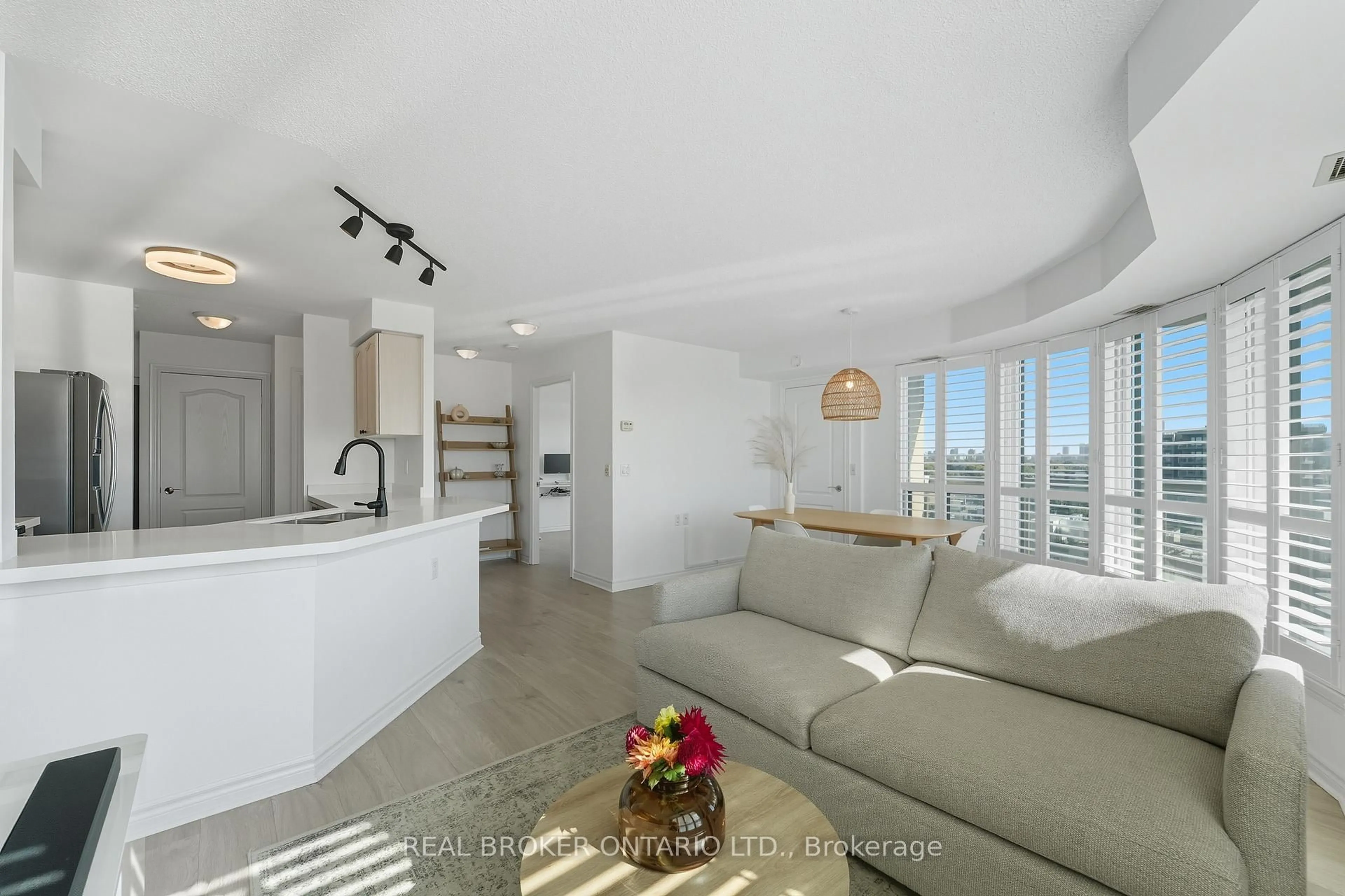 Living room with furniture, unknown for 1030 Sheppard Ave #704, Toronto Ontario M3H 6C1