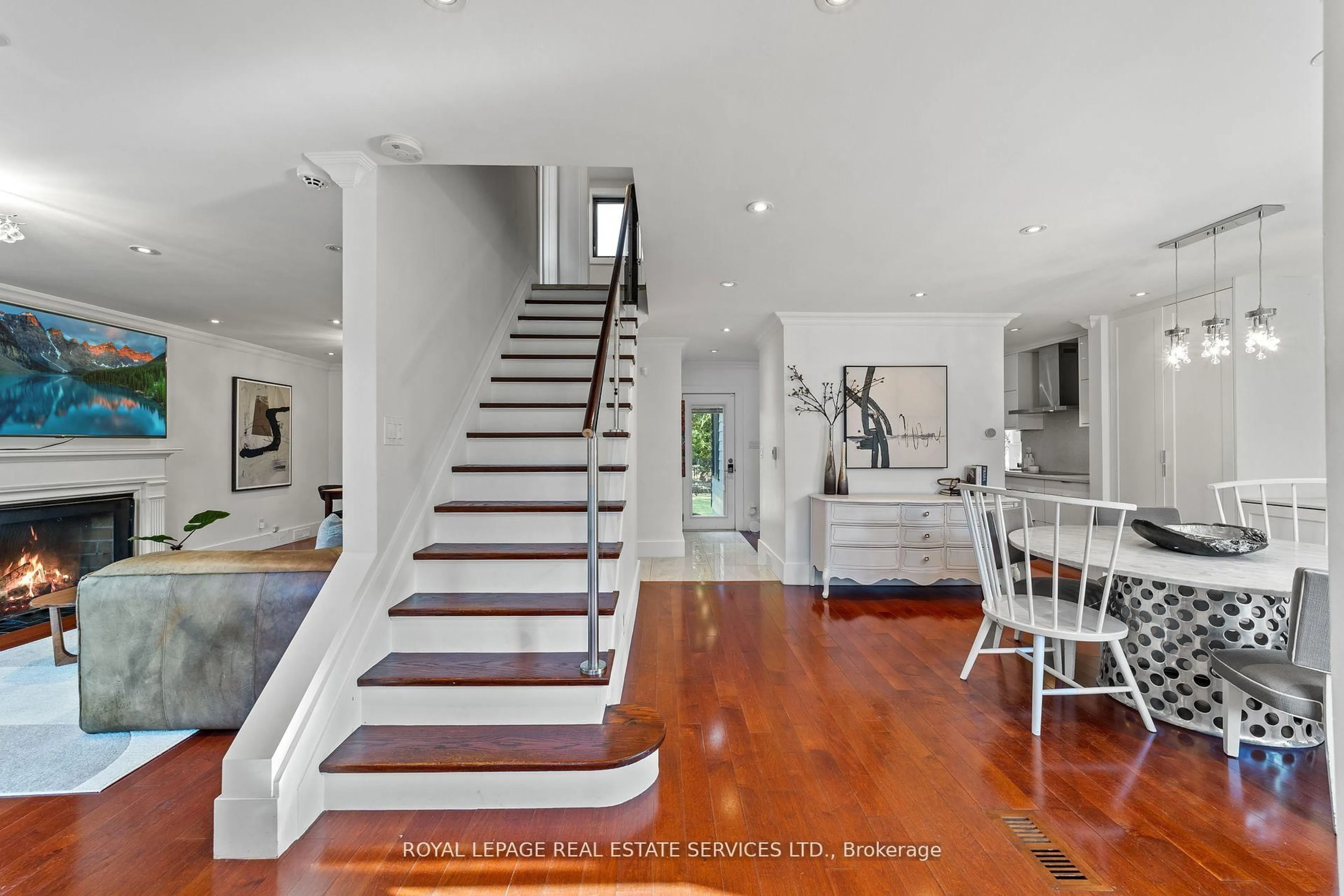 Unknown for 12 Armour Blvd, Toronto Ontario M5M 3C1