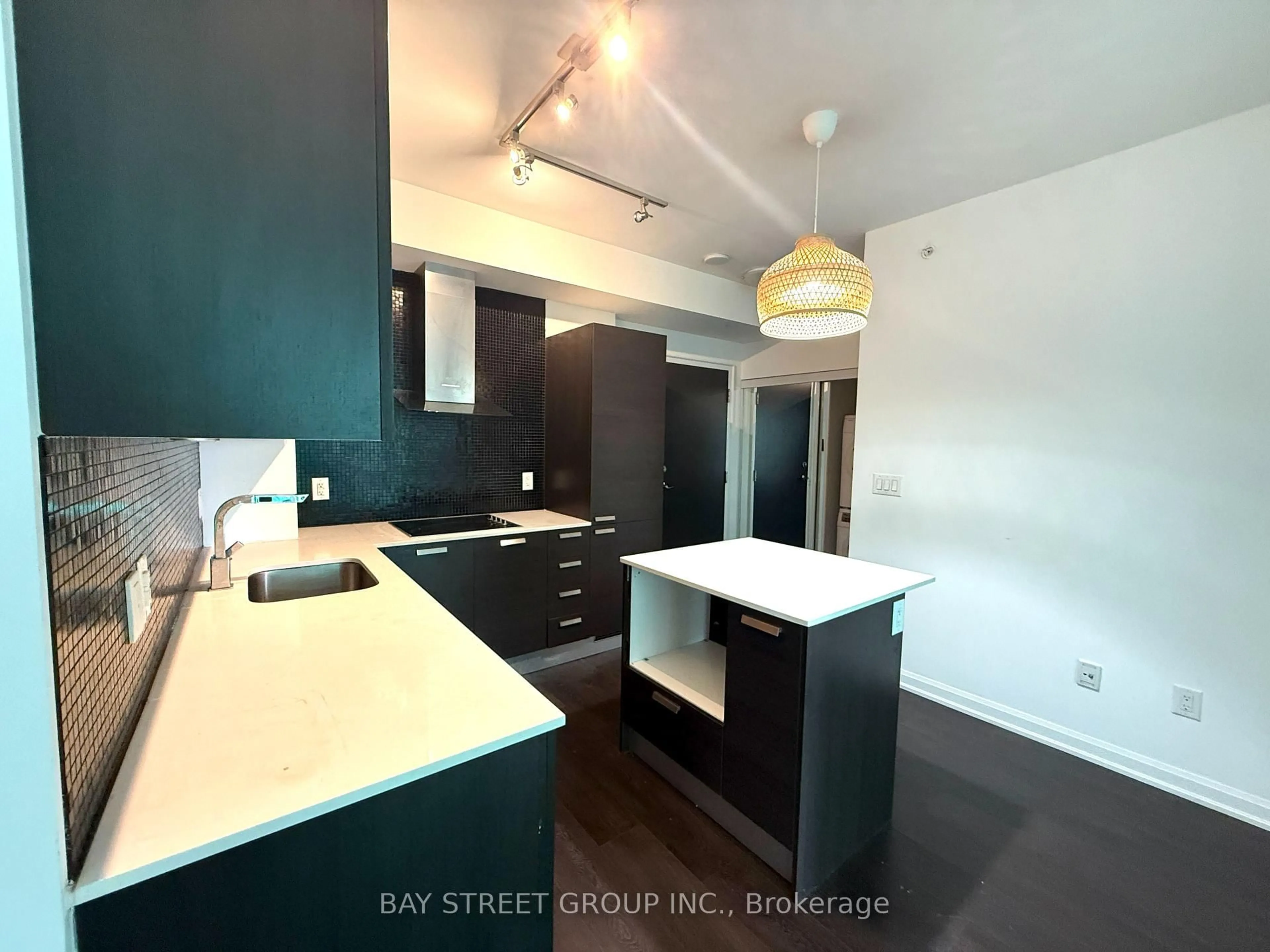 Unknown for 11 Bogert Ave #3209, Toronto Ontario M2N 1K4