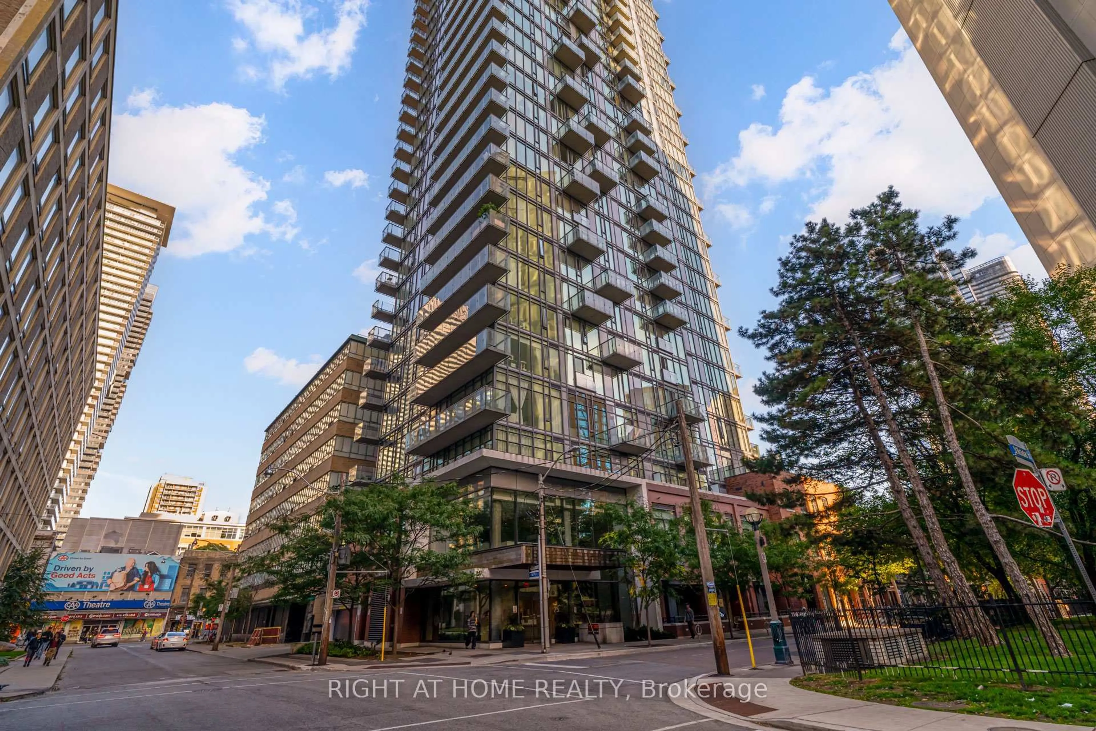 A pic from outside/outdoor area/front of a property/back of a property/a pic from drone, unknown for 75 St Nicholas St #1109, Toronto Ontario M4Y 0A5