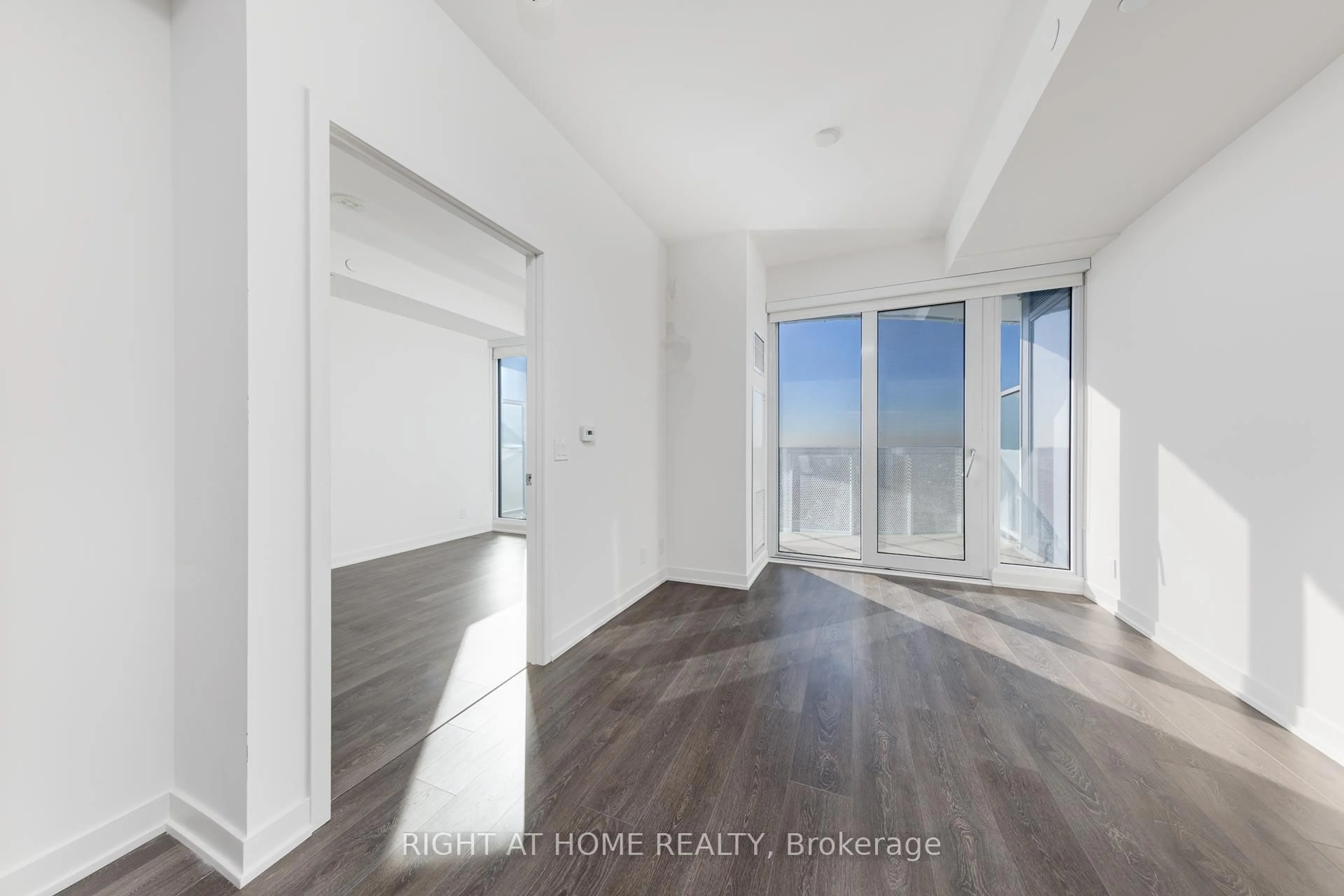 A pic of a room for 15 Holmes Ave #2503, Toronto Ontario M2N 0L4