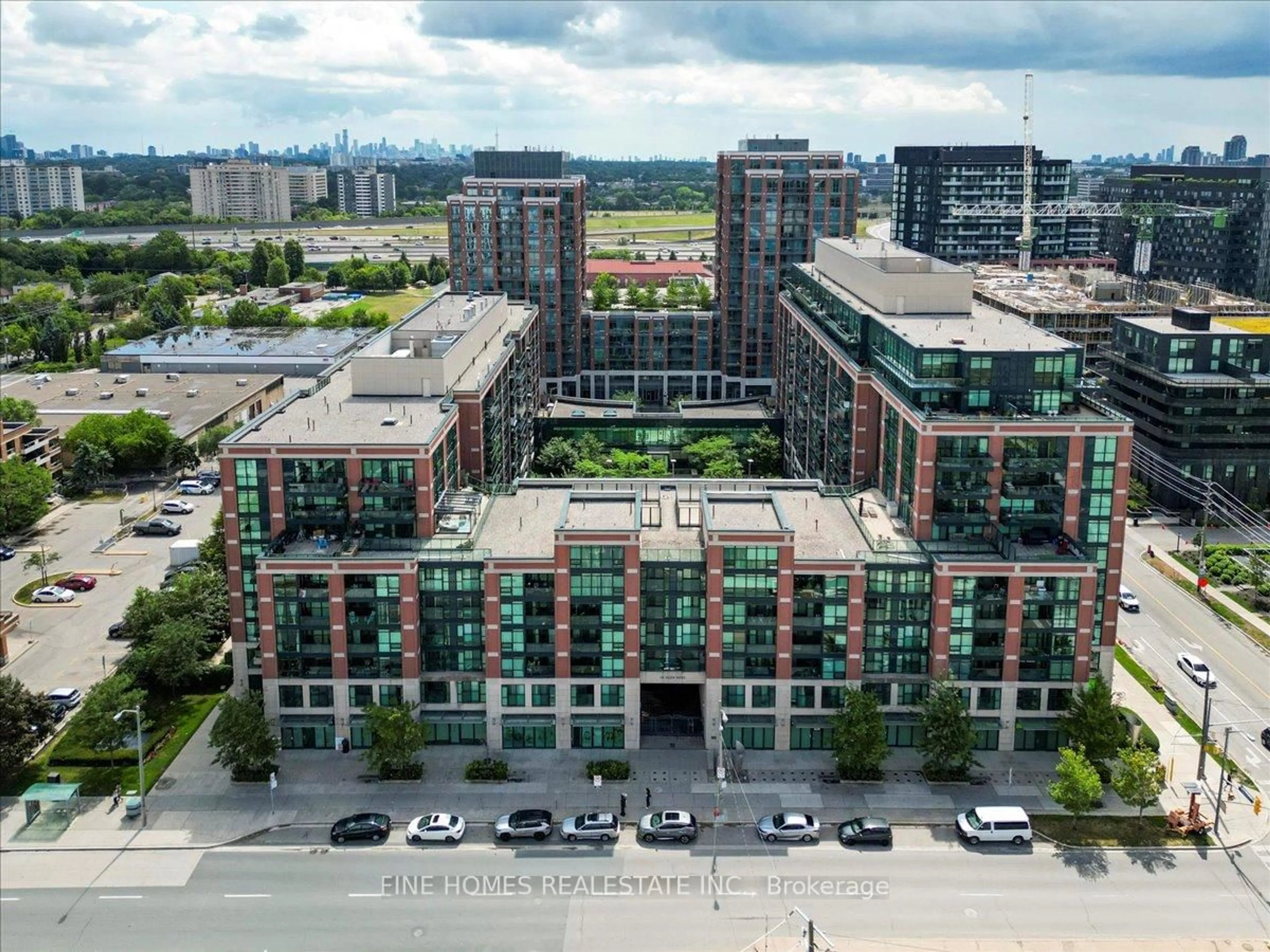 A pic from outside/outdoor area/front of a property/back of a property/a pic from drone, city buildings view from balcony for 525 Wilson Ave #505, Toronto Ontario M3H 1V1