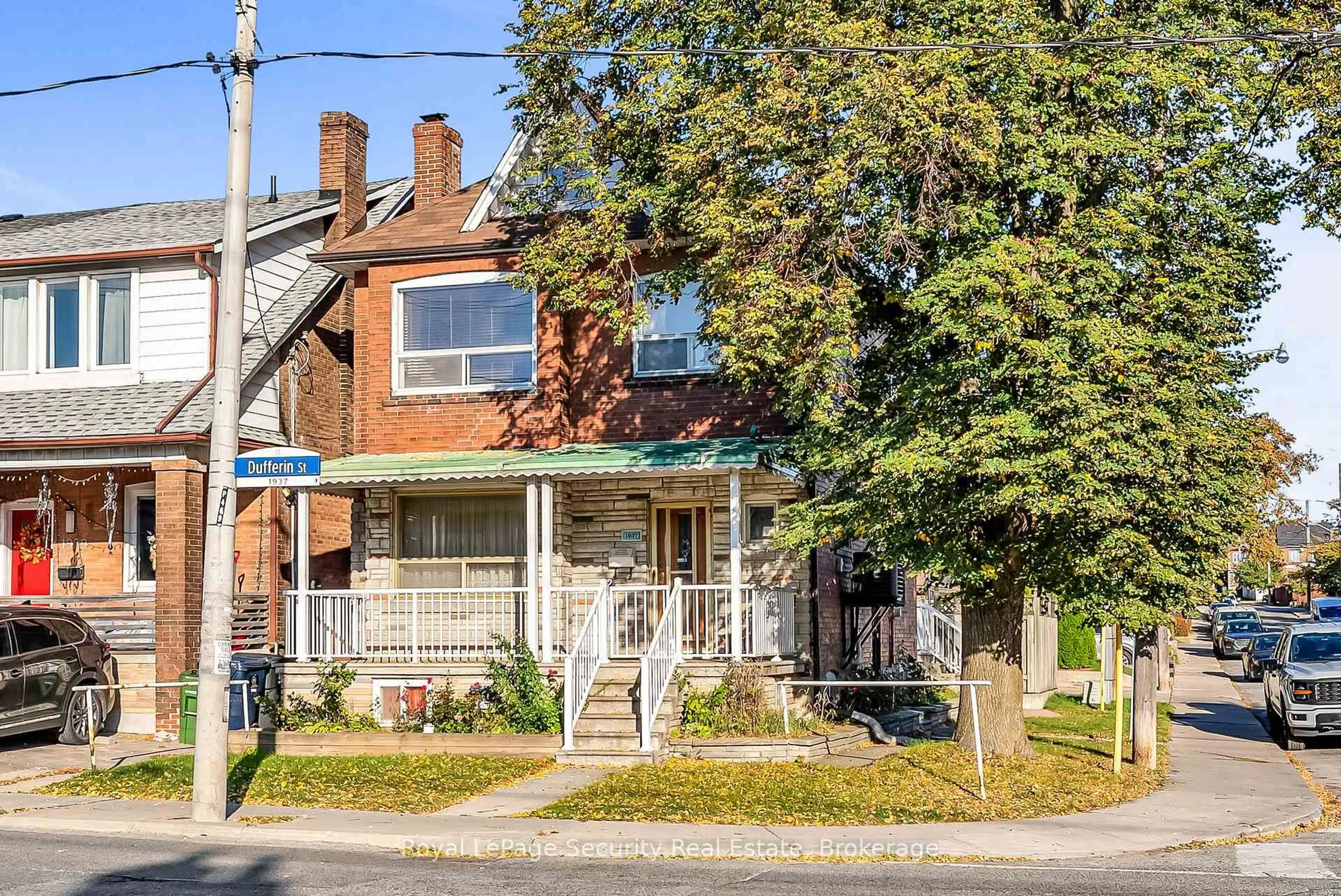 Home with brick exterior material, street for 1937 Dufferin St, Toronto Ontario M6E 3P8