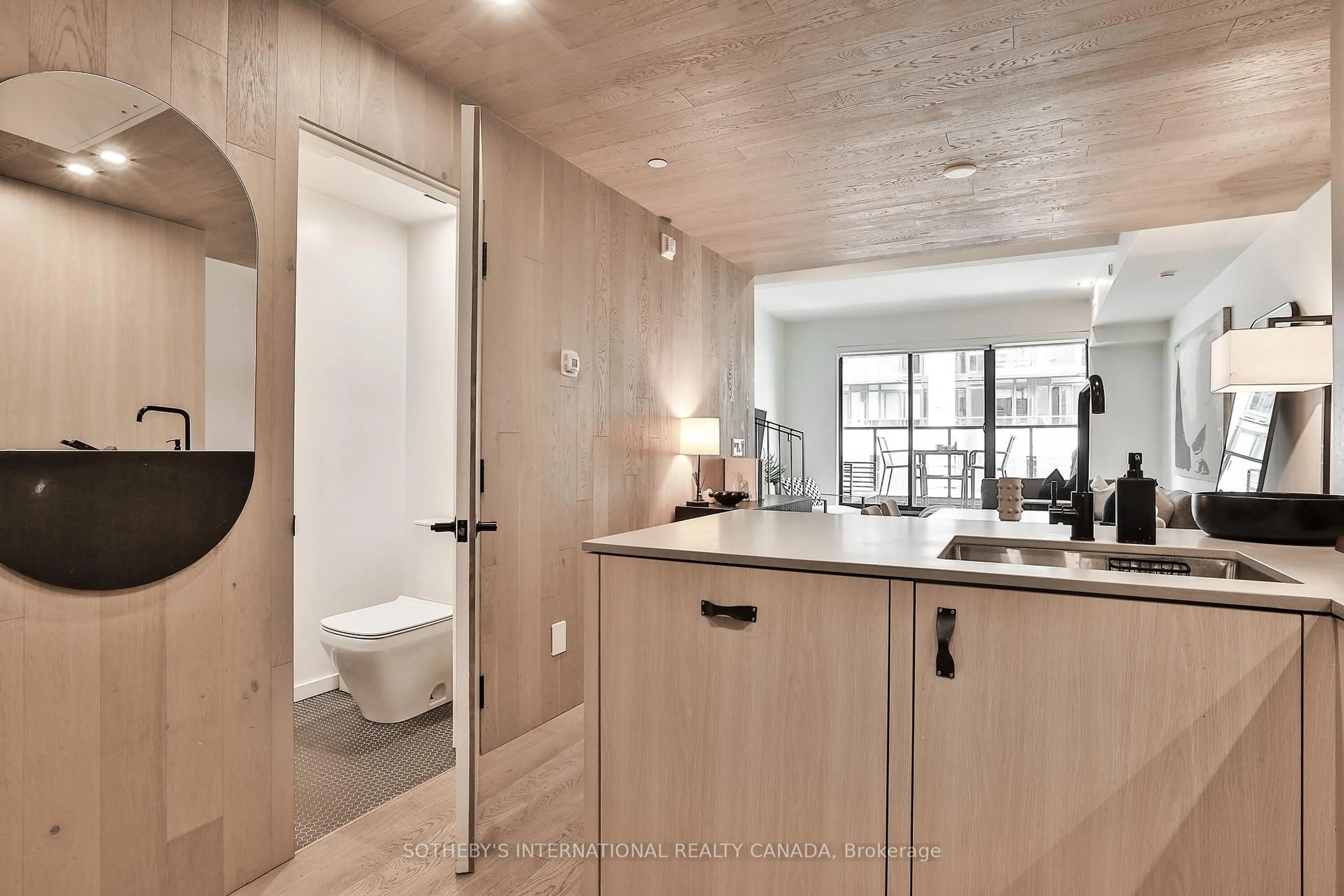 Unknown for 45 Dovercourt Rd #302, Toronto Ontario M6J 3C2