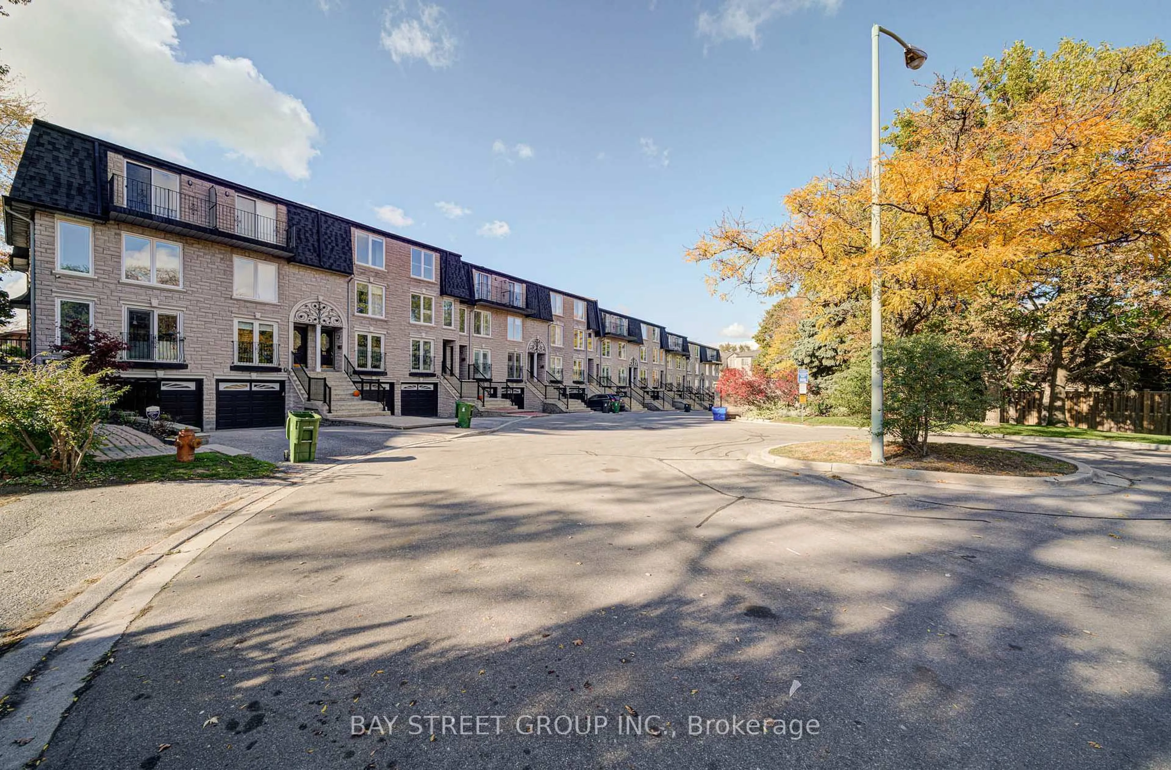 A pic from outside/outdoor area/front of a property/back of a property/a pic from drone, street for 33 Birchbank Lane #3, Toronto Ontario M3B 2Y2