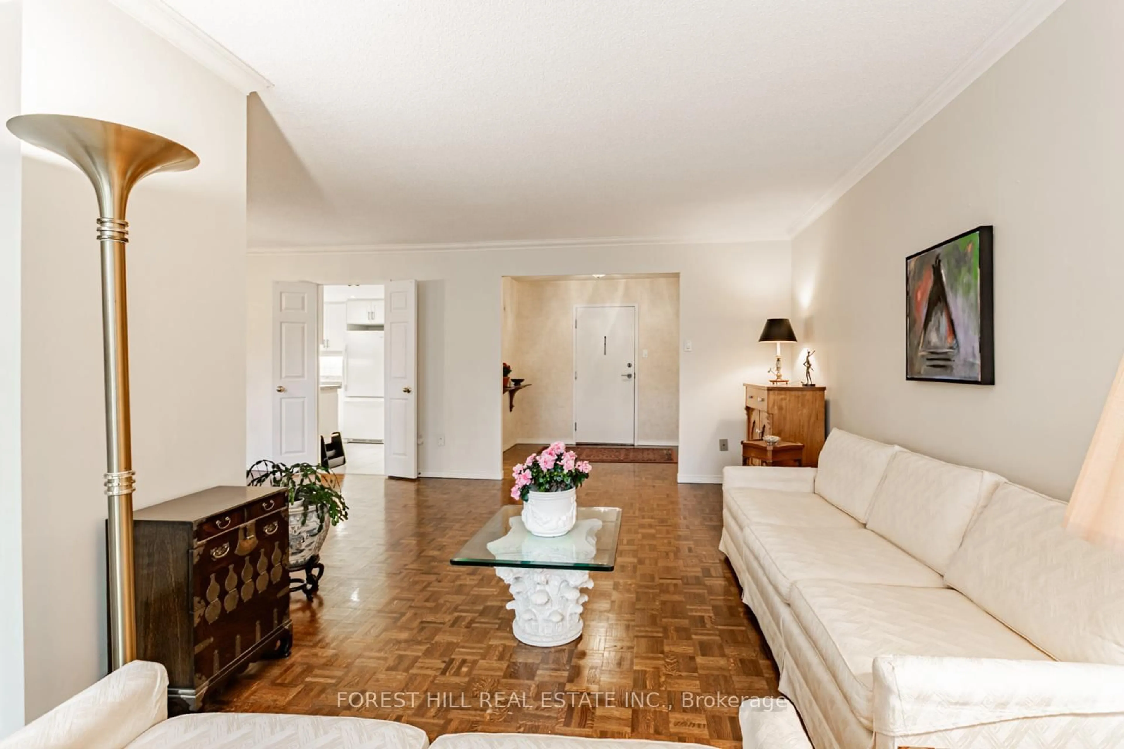 Living room with furniture, unknown for 18 Lower Village Gate #307, Toronto Ontario M5P 3M1