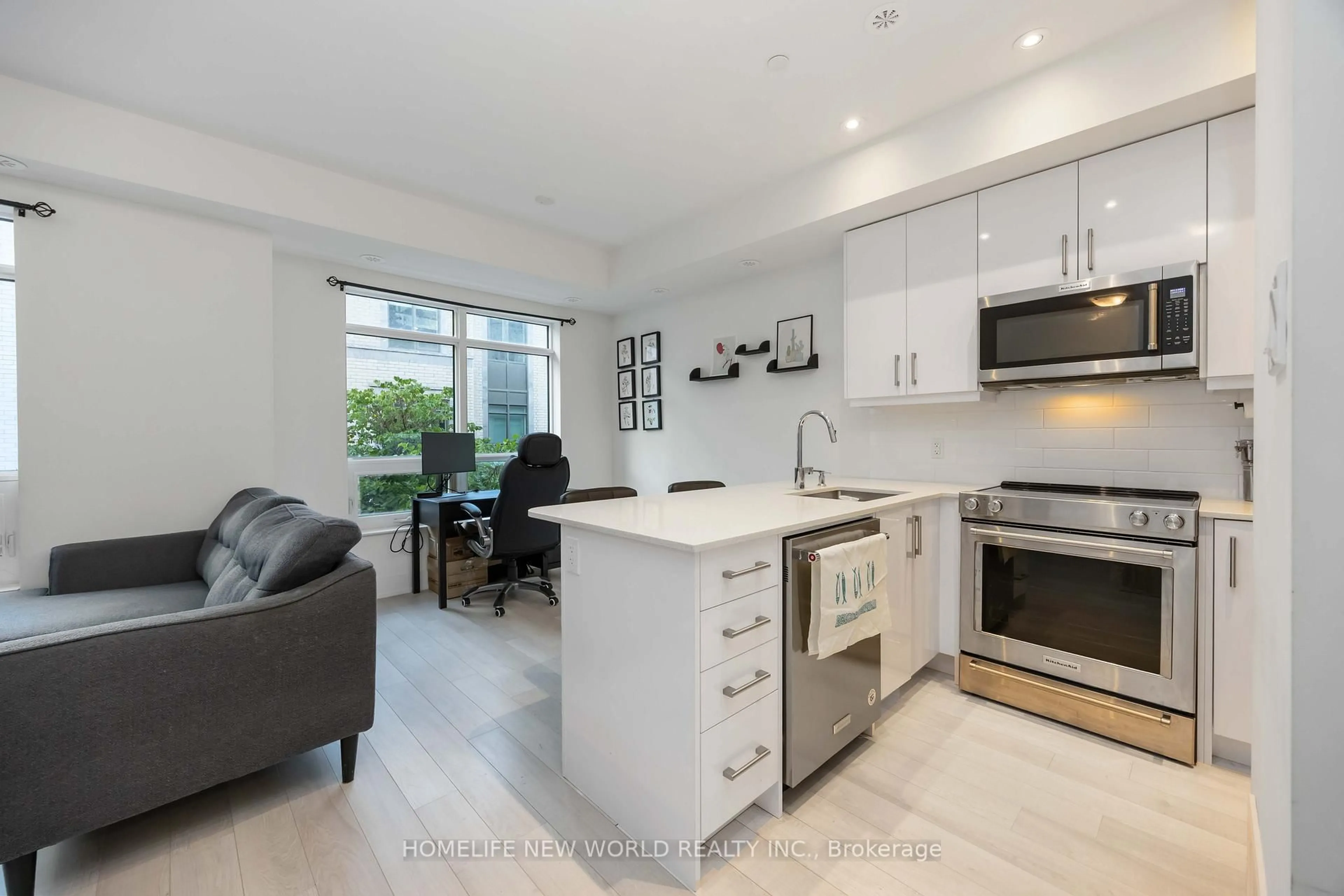 Open concept kitchen, unknown for 52 Holmes Ave #14, Toronto Ontario M2N 4L9