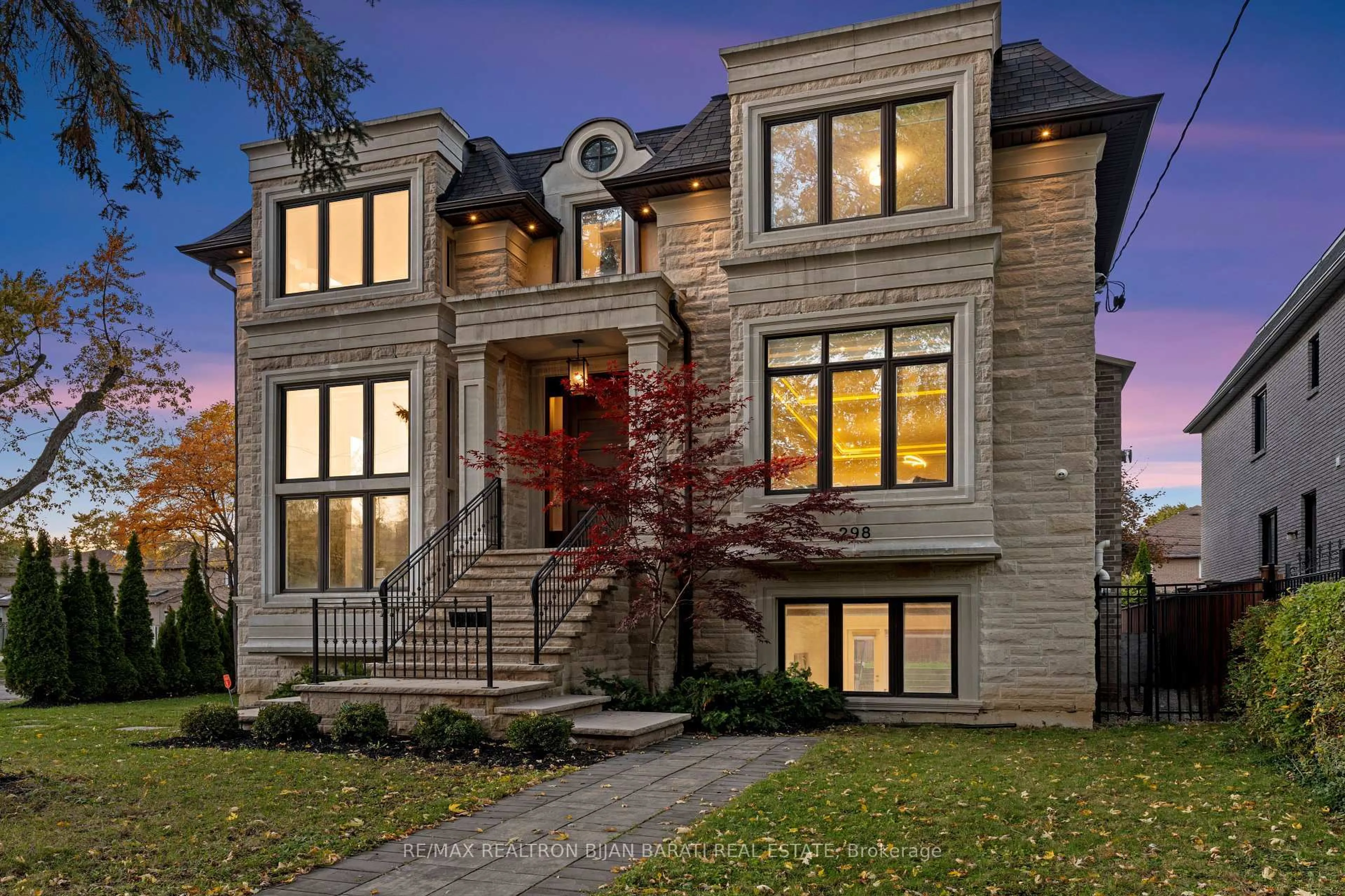 Home with brick exterior material, street for 298 Hollywood Ave, Toronto Ontario M2N 3L2