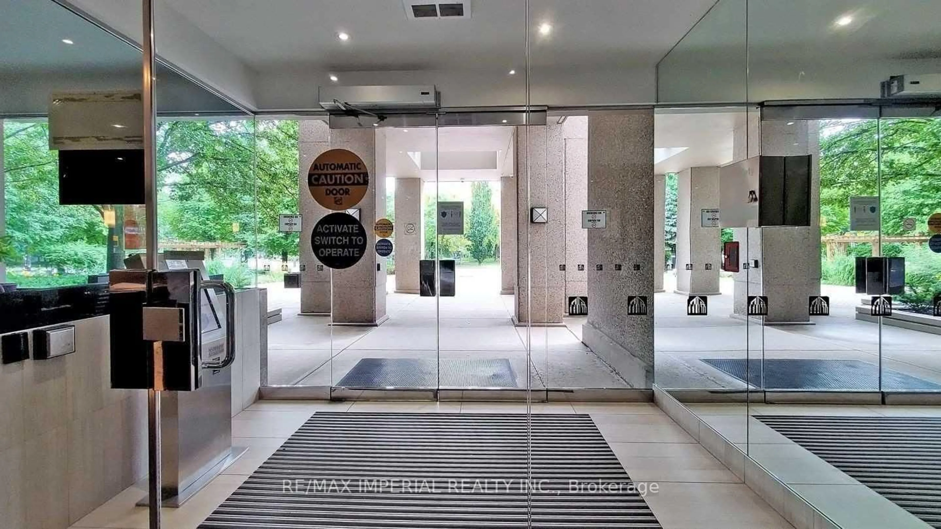 Unknown for 35 Empress Ave #1006, Toronto Ontario M2N 6T3