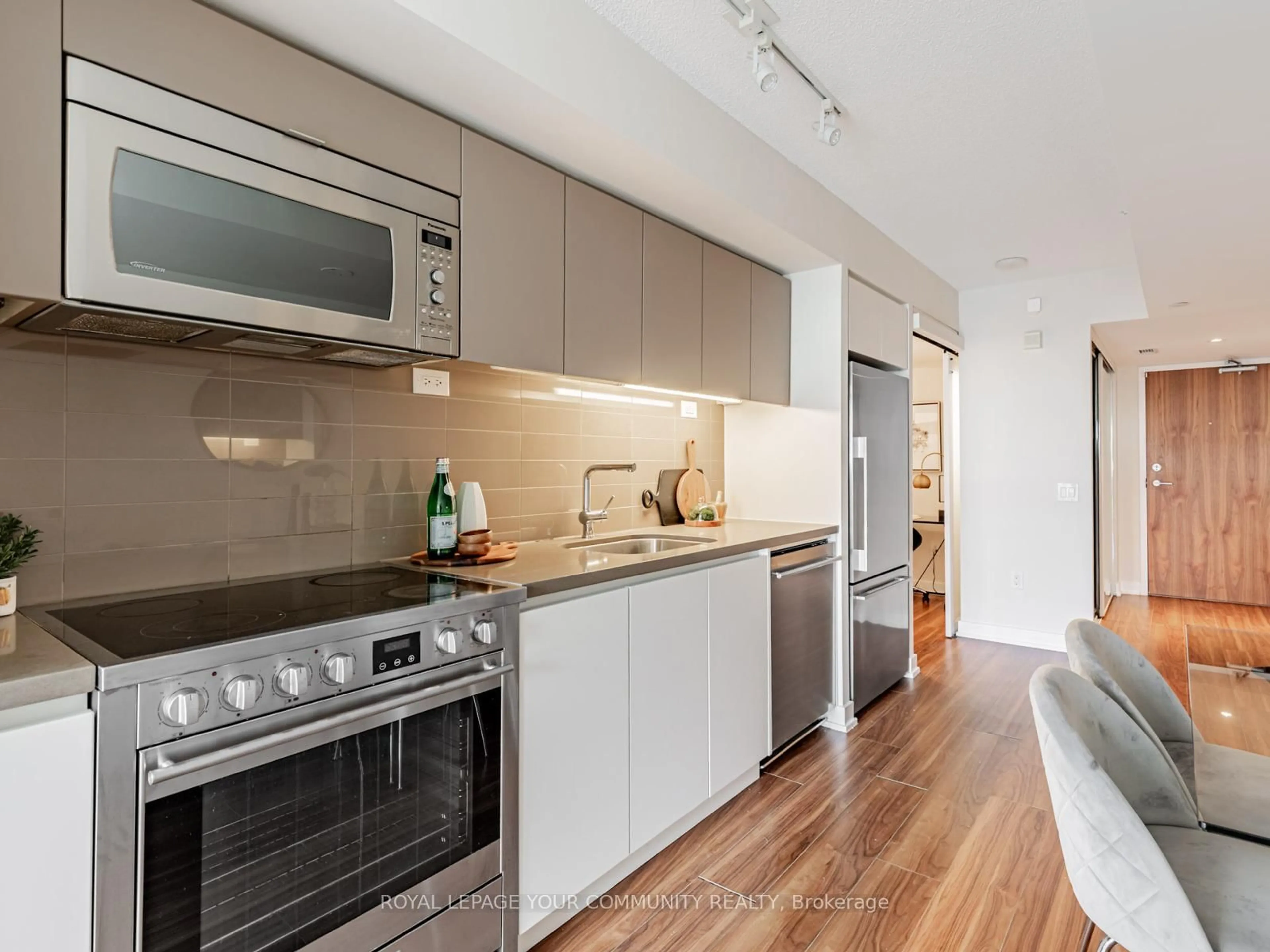 Unknown for 85 Queens Wharf Rd #3002, Toronto Ontario M5V 0J9