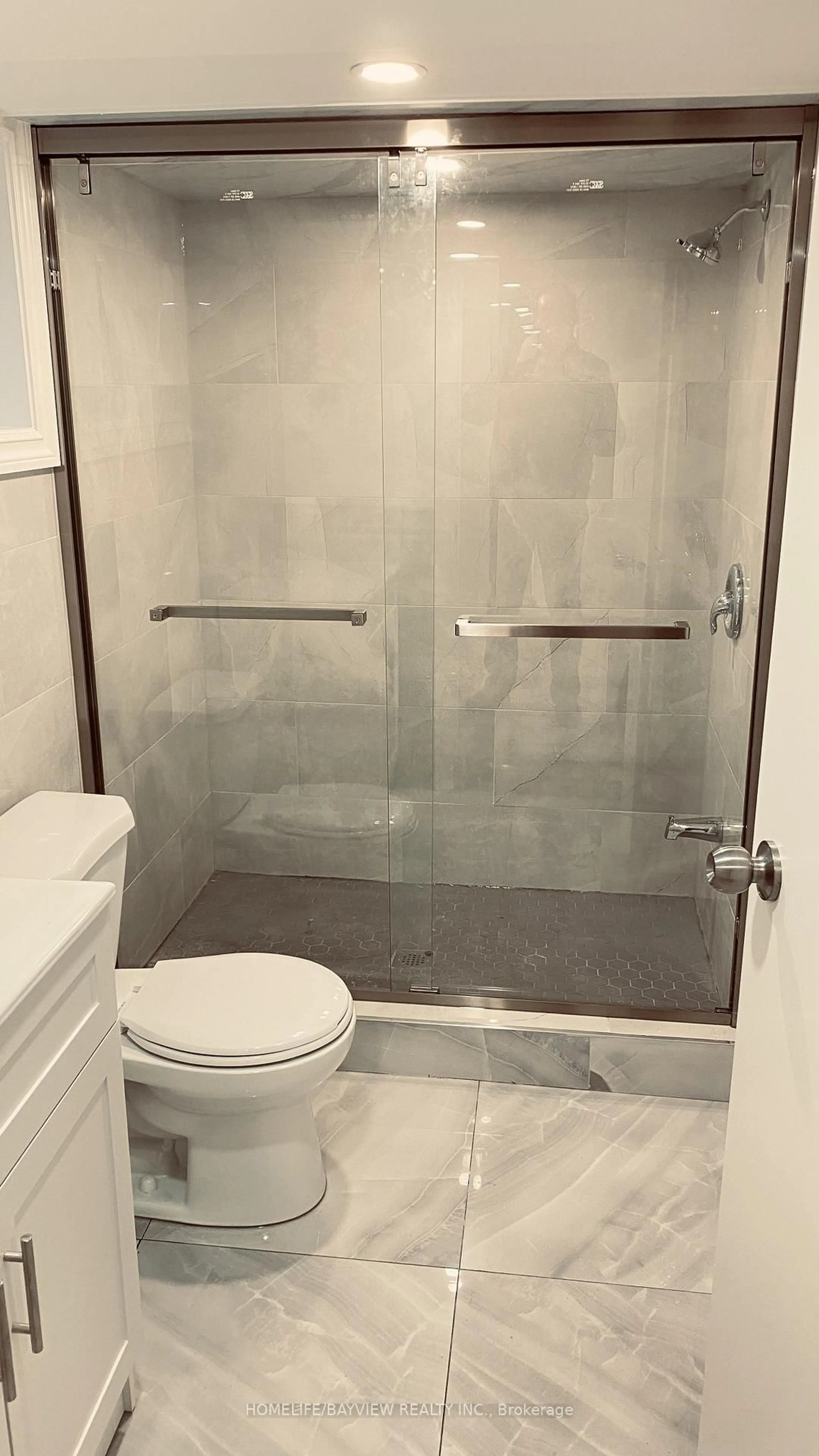 Contemporary bathroom, ceramic/tile floor for 27 Cranbrooke Ave, Toronto Ontario M5M 1M3