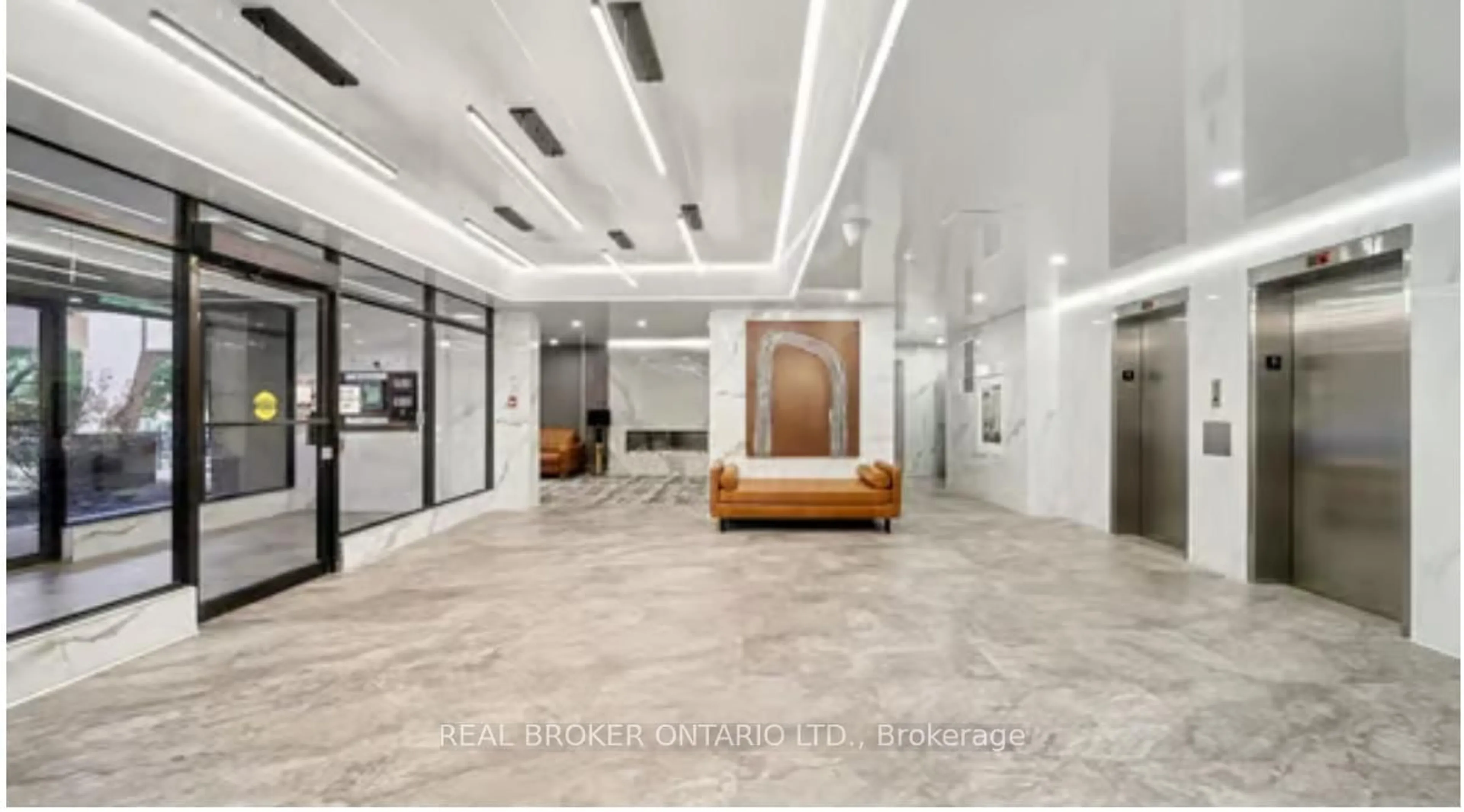 Lobby for 100 Canyon Ave #503, Toronto Ontario M3H 5T9
