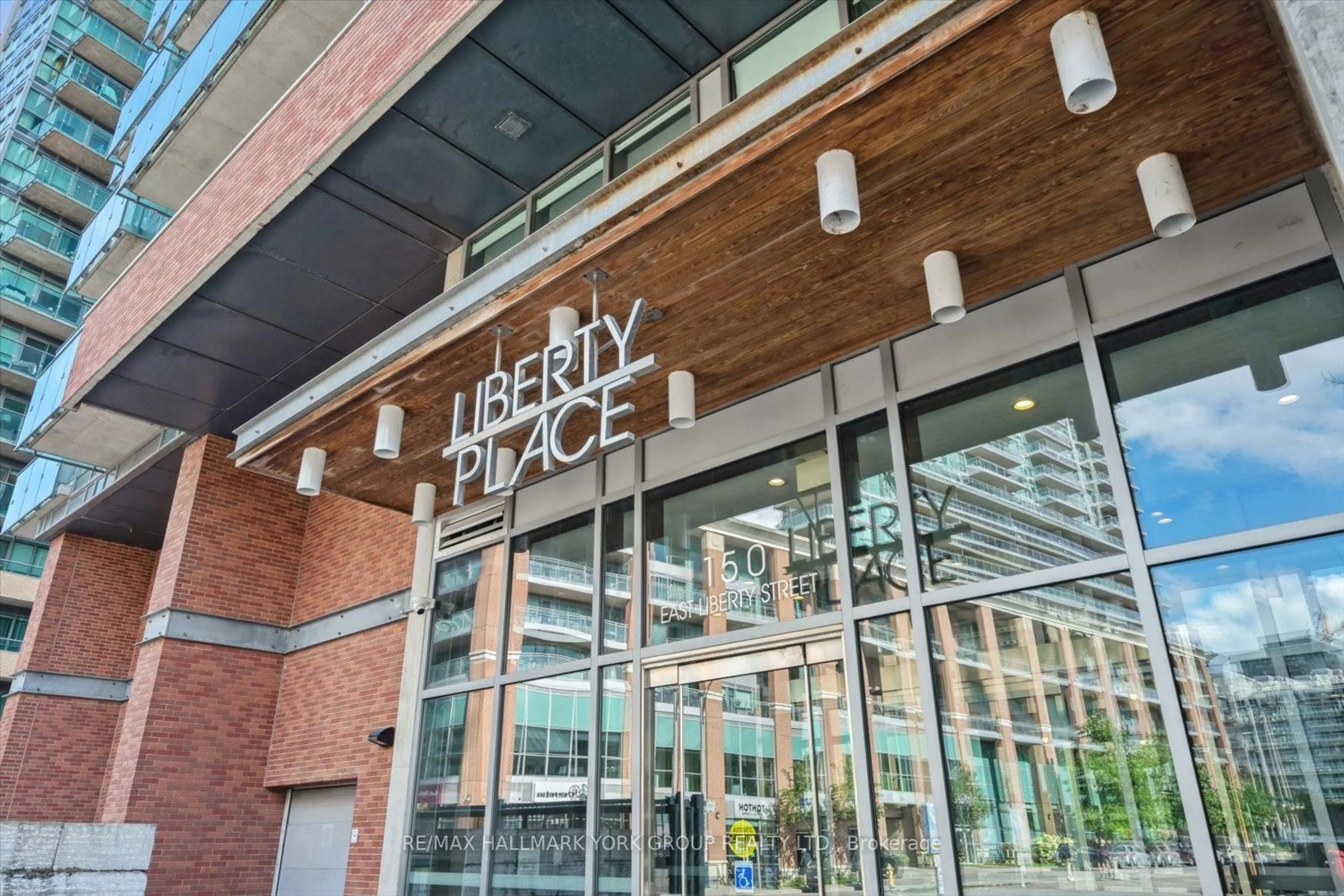 Lobby for 150 East Liberty St #1113, Toronto Ontario M6K 3R5