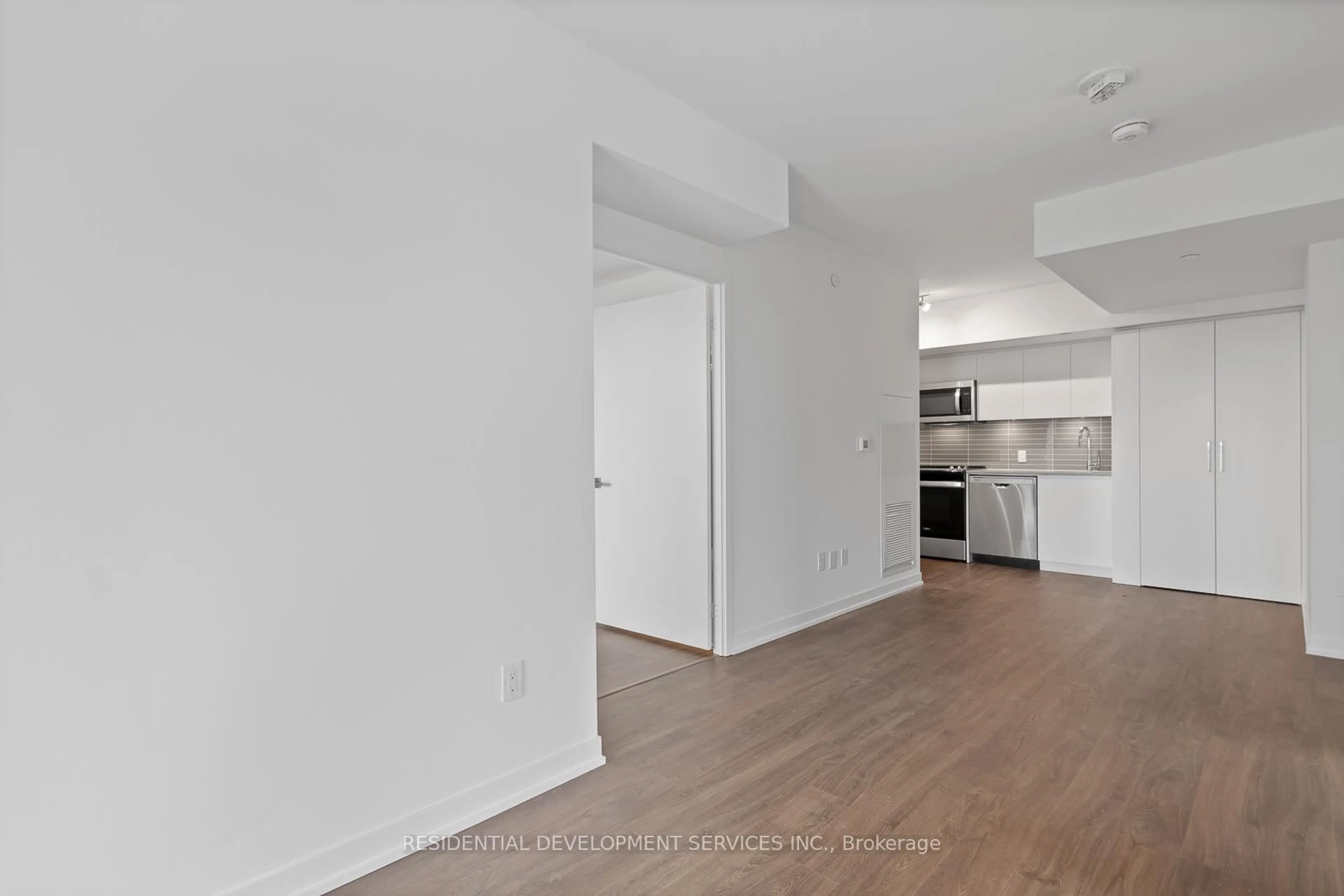 A pic of a room for 500 Wilson Ave #631, Toronto Ontario M3H 5Y9
