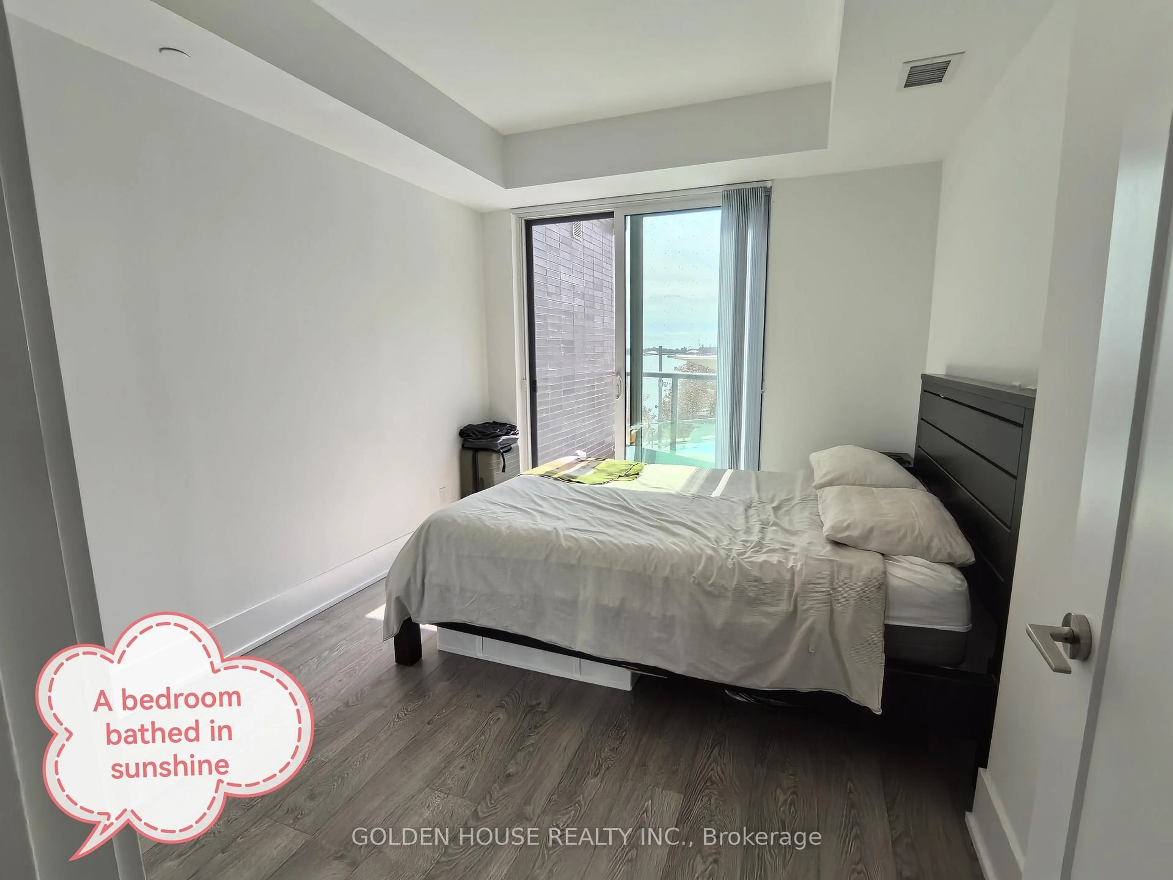 A pic of a room for 1 Edgewater Dr #314, Toronto Ontario M5A 1B9