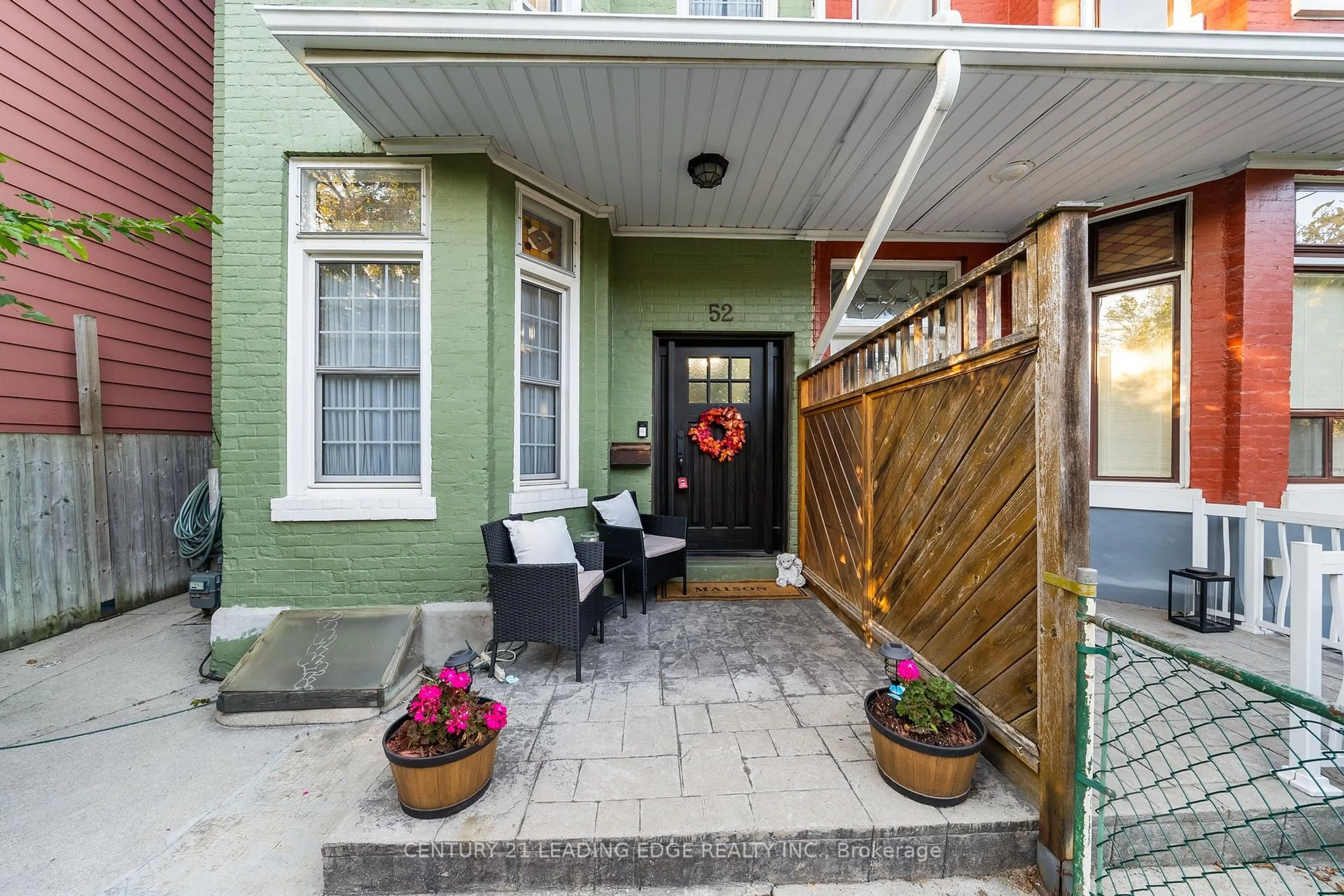 Patio, street for 52 Florence St, Toronto Ontario M6K 1P5