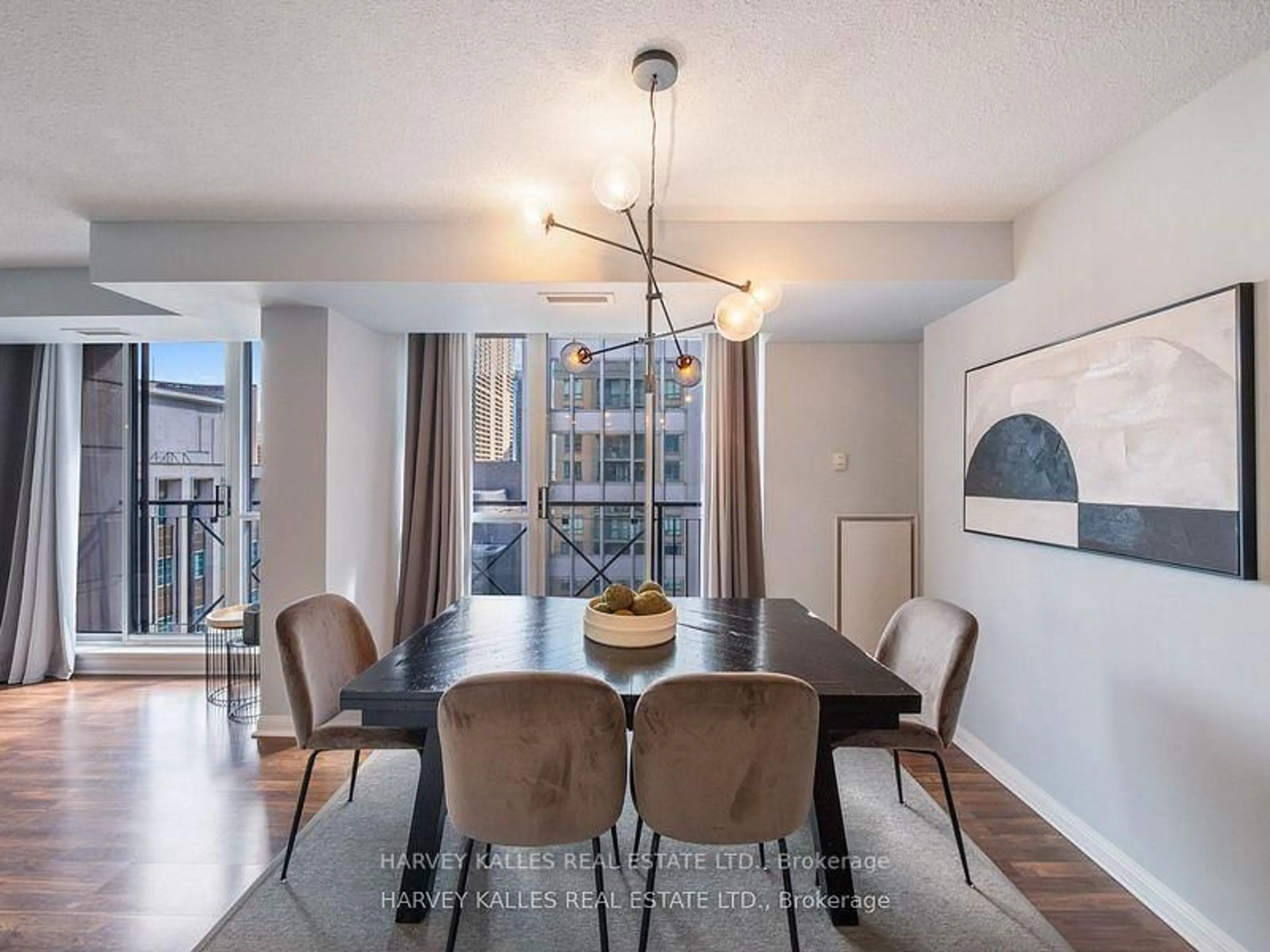 Dining room, unknown for 140 Simcoe St #1309, Toronto Ontario M5H 4E9