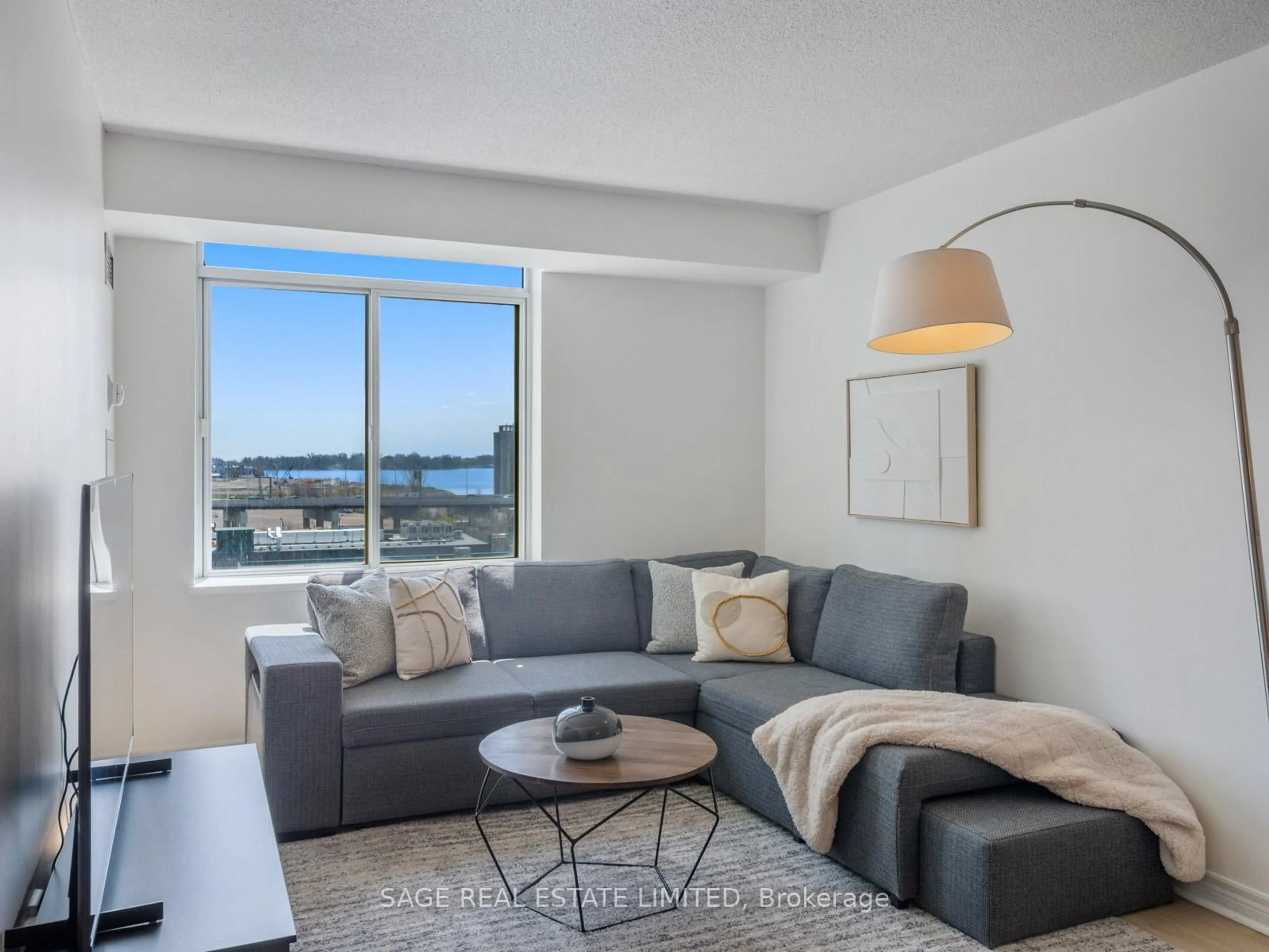 Living room with furniture, unknown for 70 Mill St #909, Toronto Ontario M5A 4R1