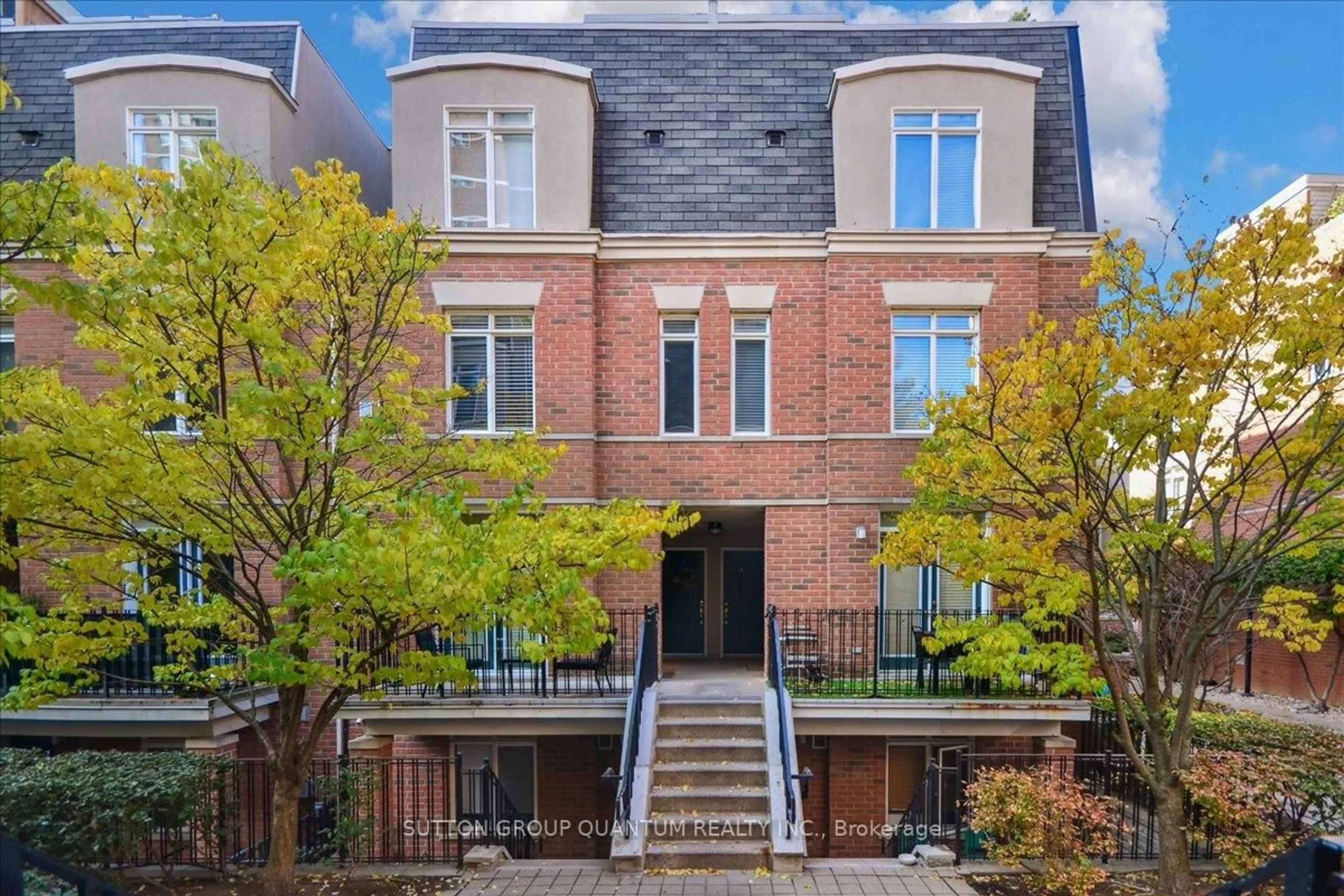 Home with brick exterior material, street for 415 Jarvis St #378, Toronto Ontario M4Y 3C1