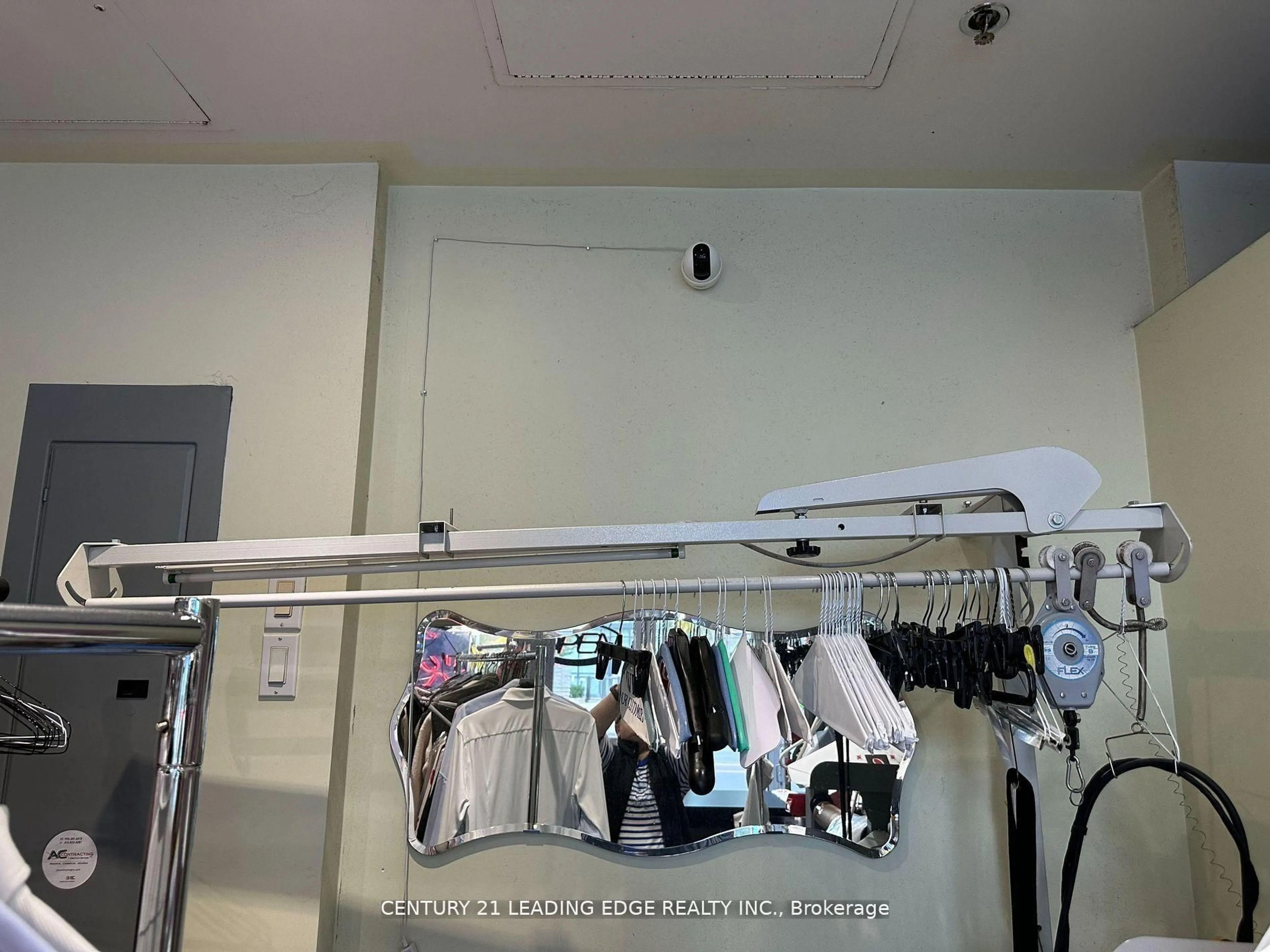 A pic of a room for 840 Church St #6 & 7, Toronto Ontario M4W 3Y5