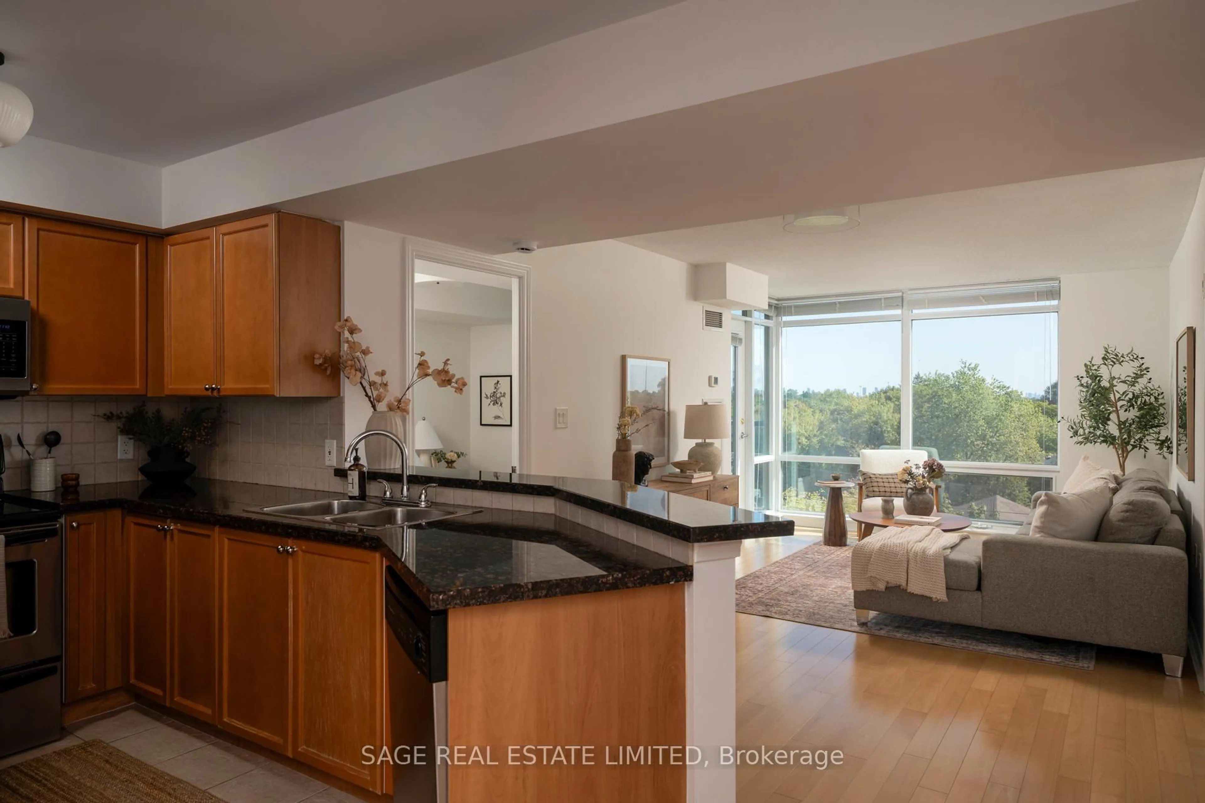 Open concept kitchen, unknown for 3830 Bathurst St #606, Toronto Ontario M3H 6C5