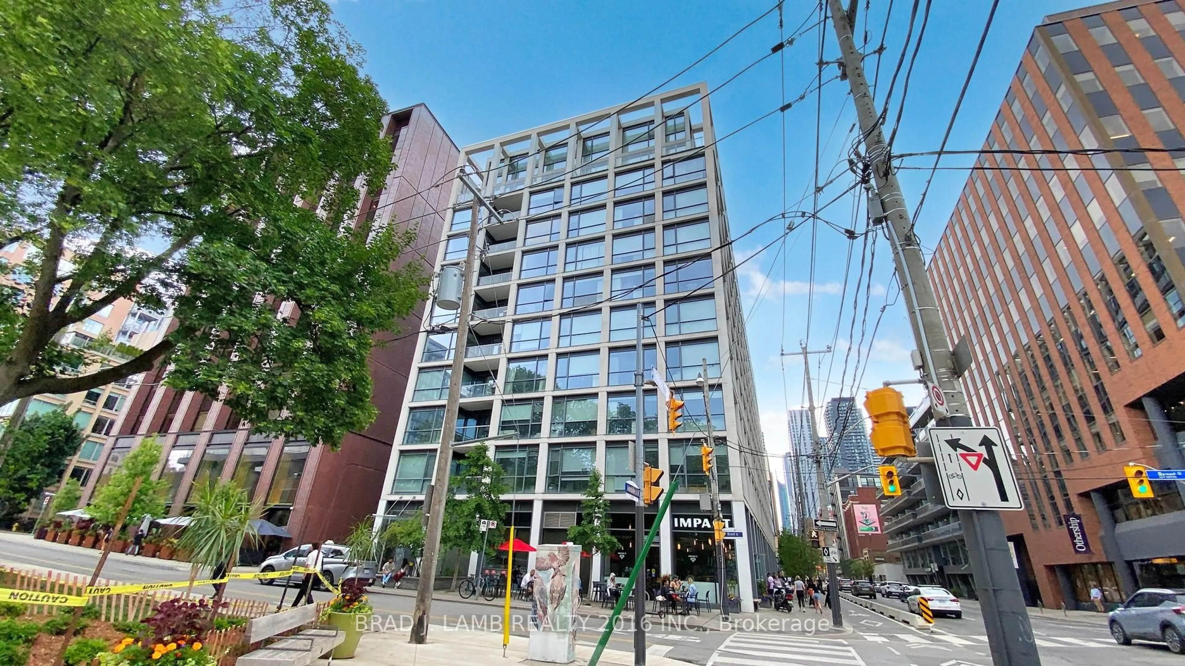 Unknown for 39 Brant St #518, Toronto Ontario M5V 0M8