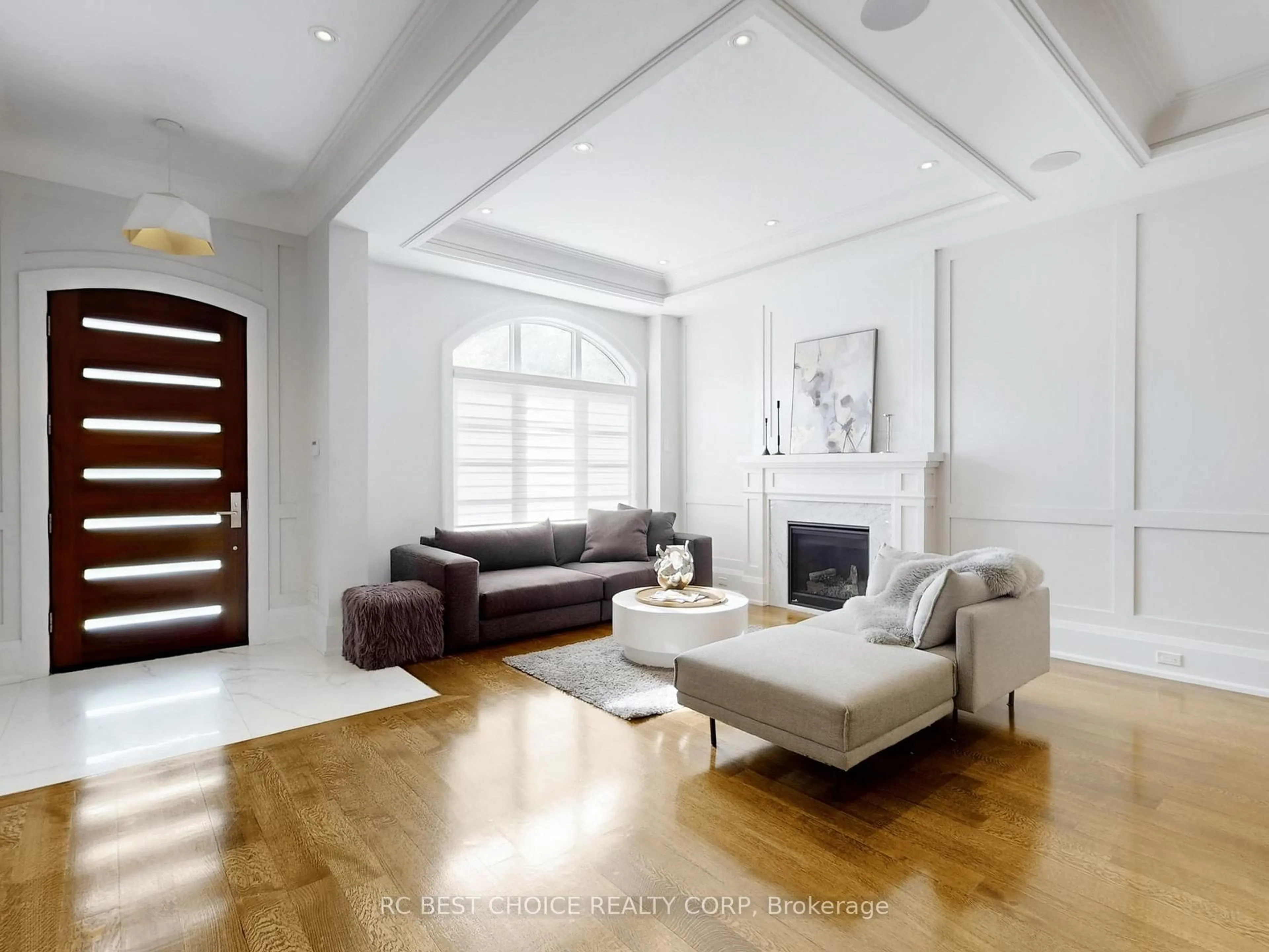 Living room with furniture, unknown for 86 Princess Ave, Toronto Ontario M2N 3R6