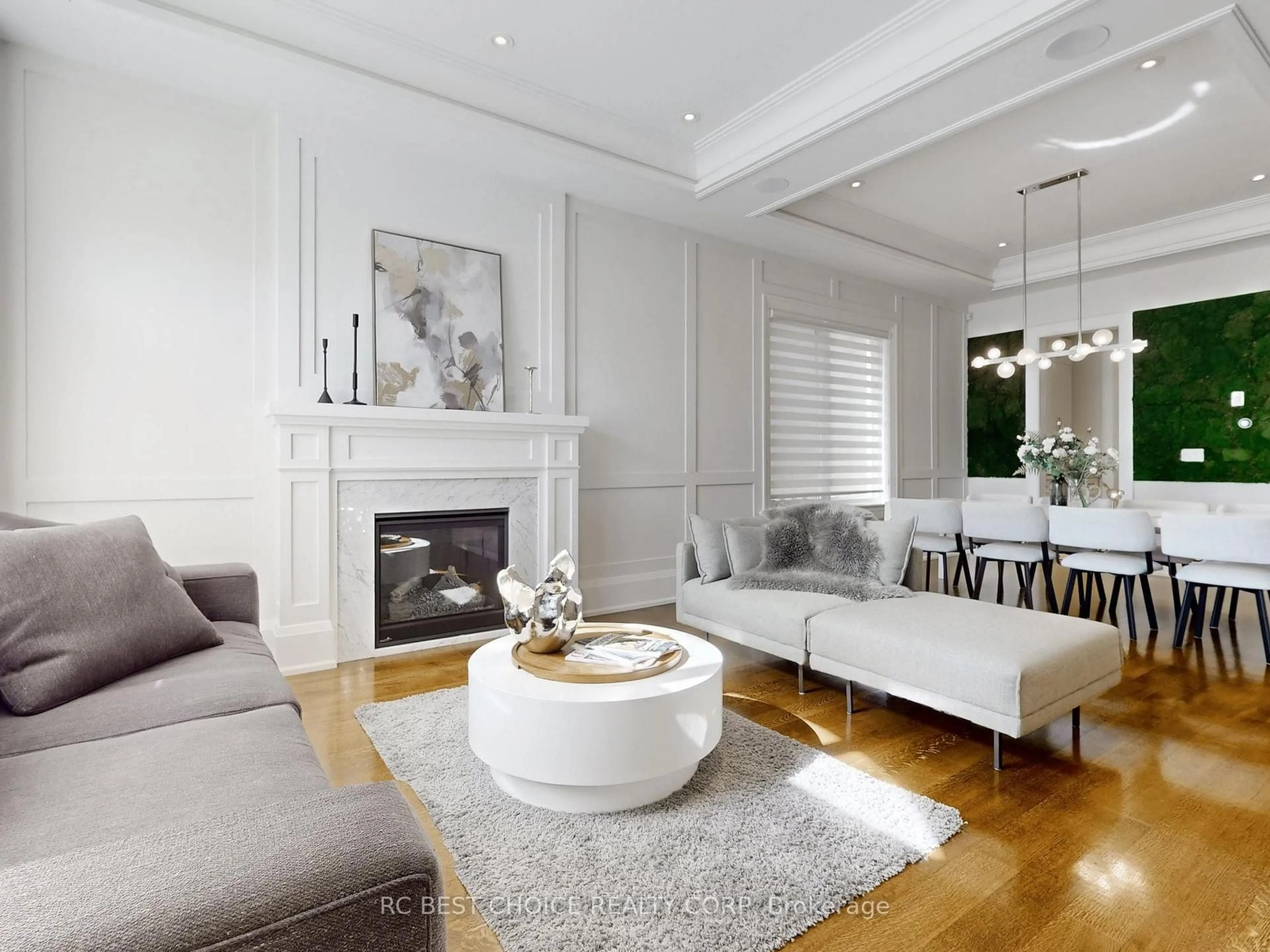 Living room with furniture, unknown for 86 Princess Ave, Toronto Ontario M2N 3R6