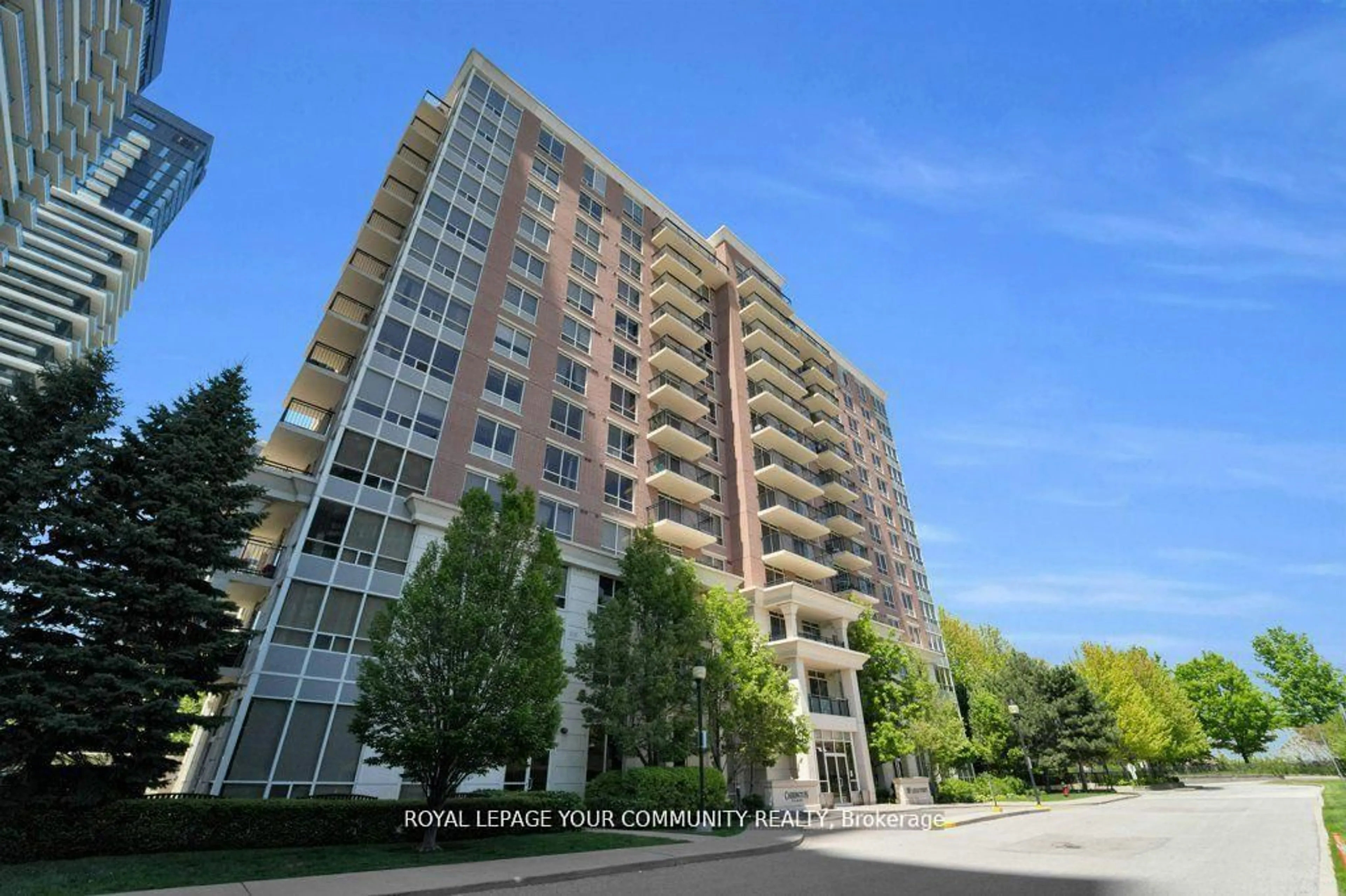 Patio, building for 1103 Leslie St #1009, Toronto Ontario M3C 4G8