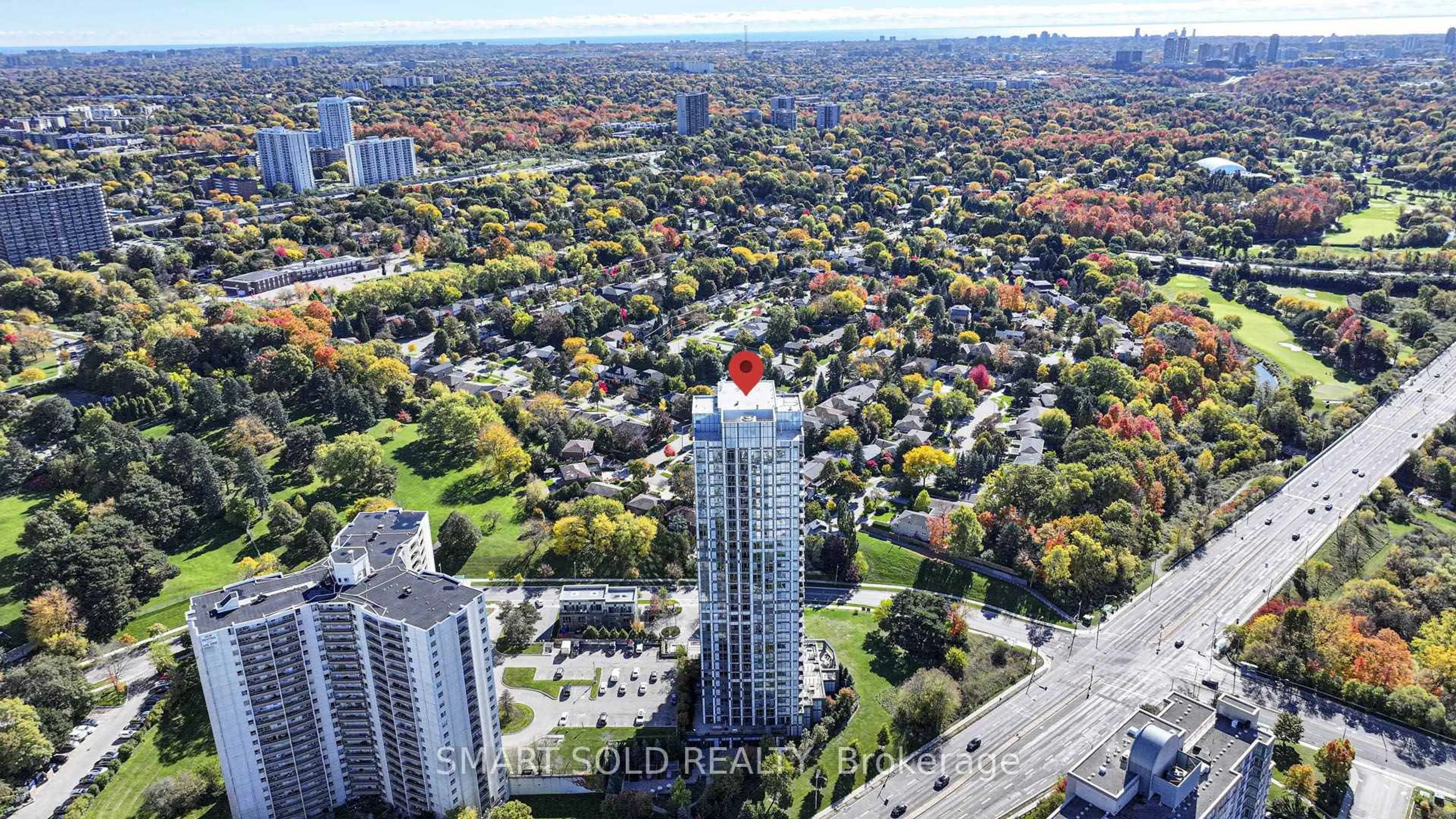 A pic from outside/outdoor area/front of a property/back of a property/a pic from drone, city buildings view from balcony for 18 Graydon Hall Dr #1904, Toronto Ontario M3A 0A4