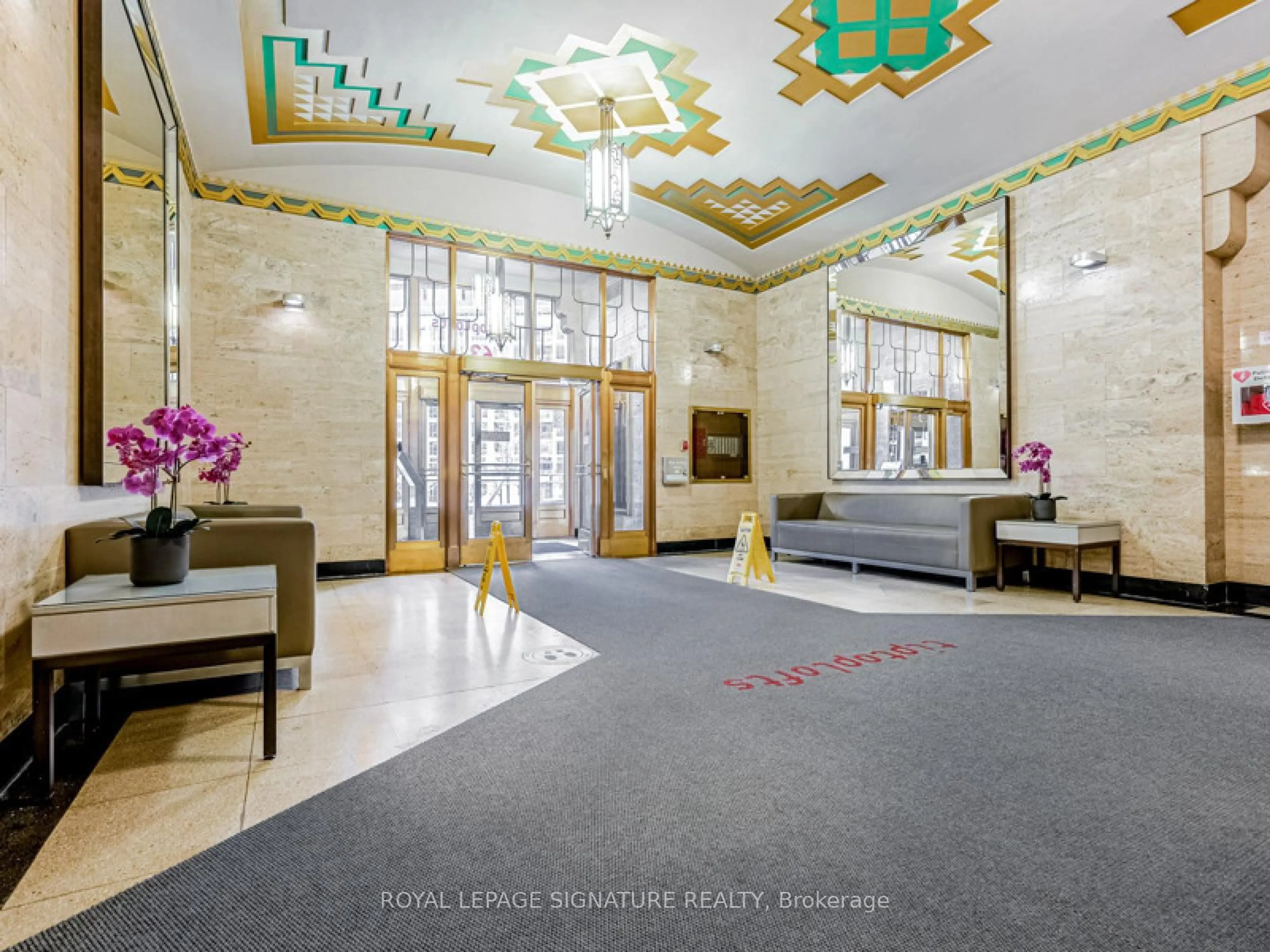 Lobby for 637 Lake Shore Blvd #223, Toronto Ontario M5V 3J6
