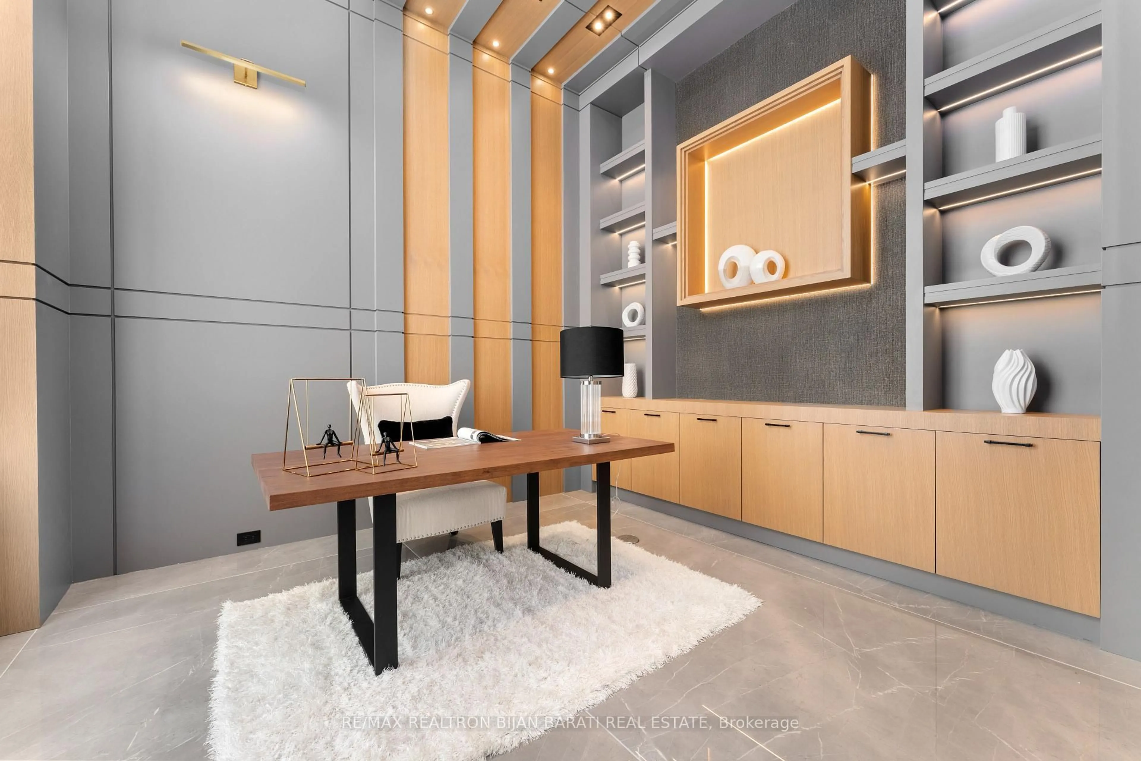 Unknown for 20 Tobruk Cres, Toronto Ontario M2M 3B4