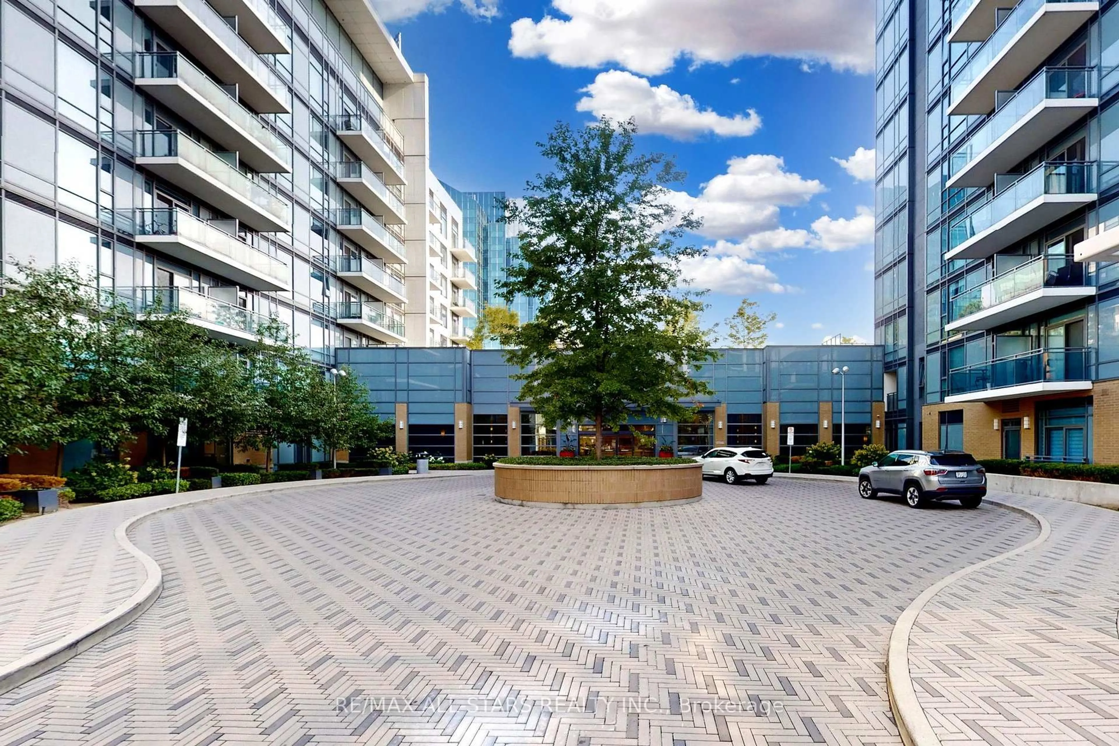 Patio, unknown for 50 Ann O'Reilly Rd #427, Toronto Ontario M2J 0C9