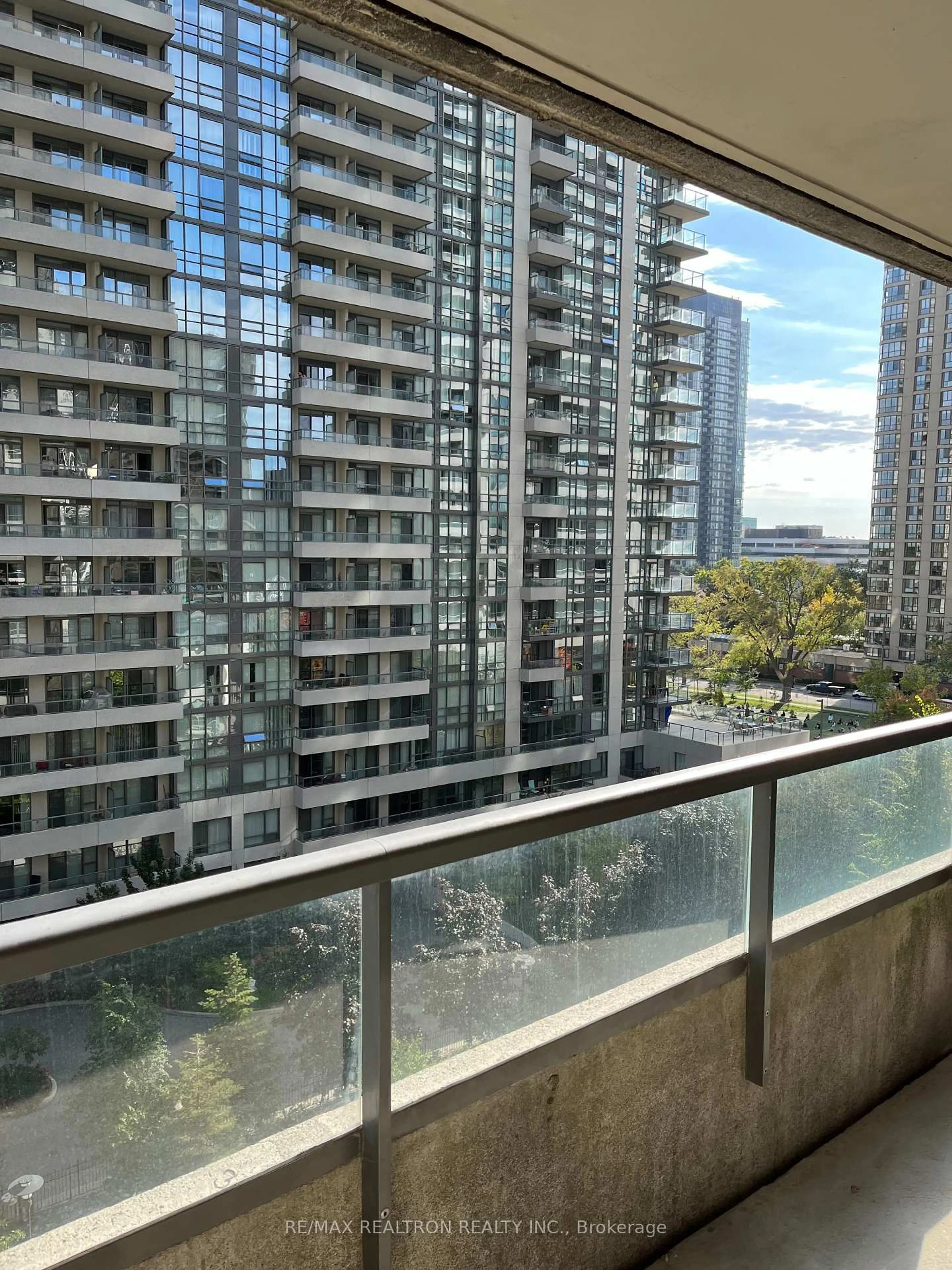 Balcony in the apartment, city buildings view from balcony for 23 Hollywood Ave #806, Toronto Ontario M2N 7L8