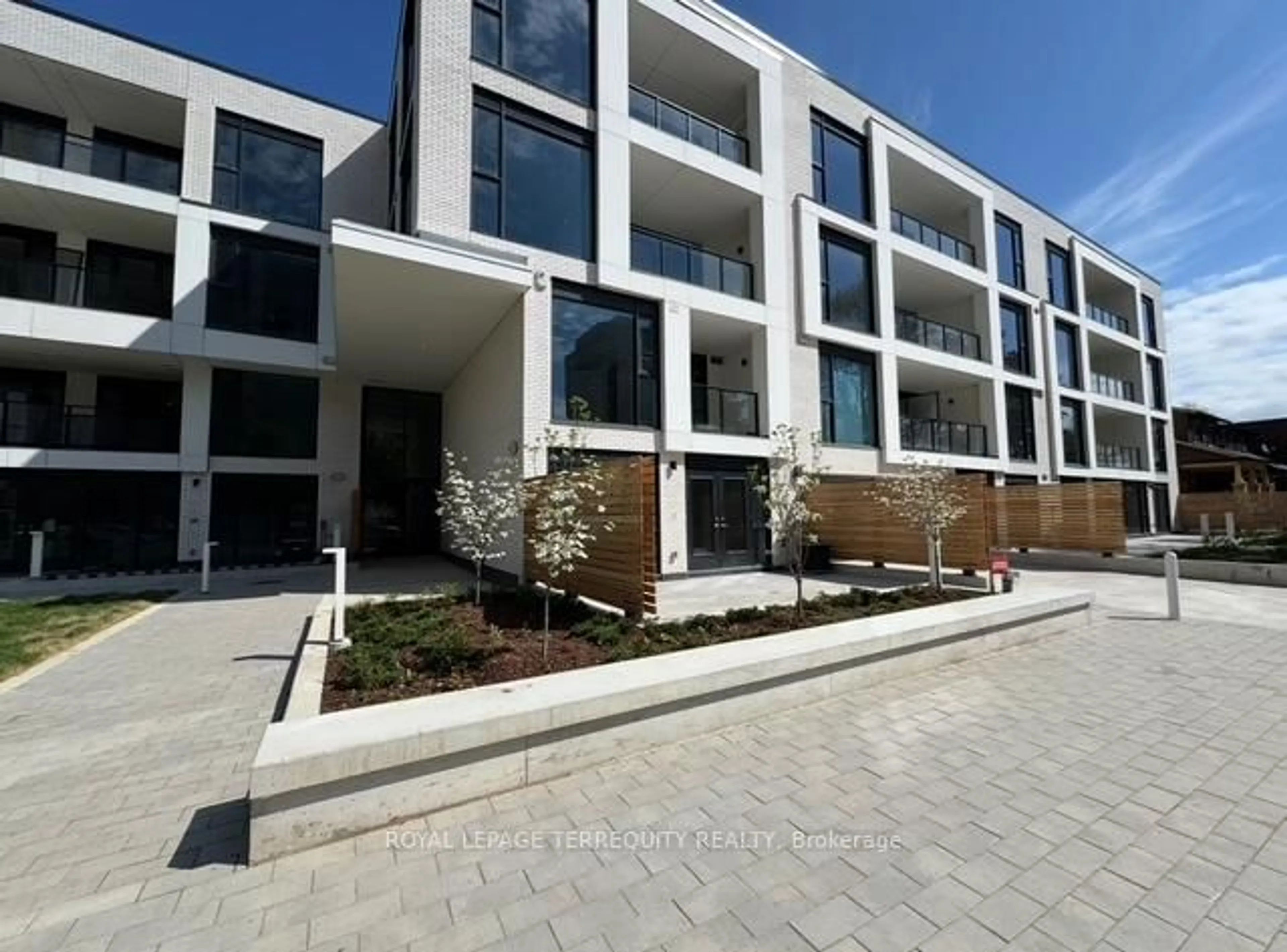 A pic from outside/outdoor area/front of a property/back of a property/a pic from drone, building for 200 Keewatin Ave #207, Toronto Ontario M4P 1Z8