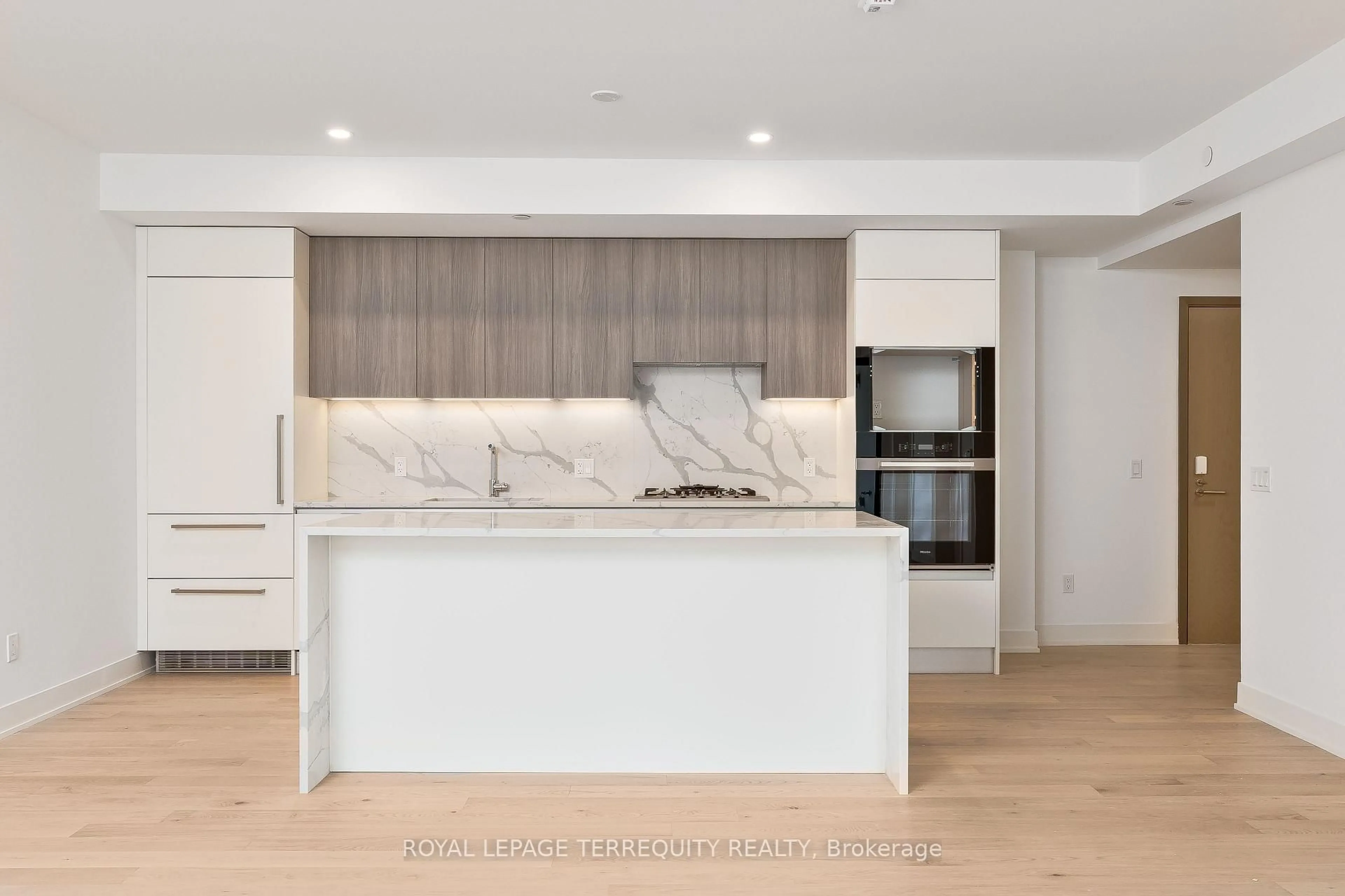 Open concept kitchen, unknown for 200 Keewatin Ave #207, Toronto Ontario M4P 1Z8