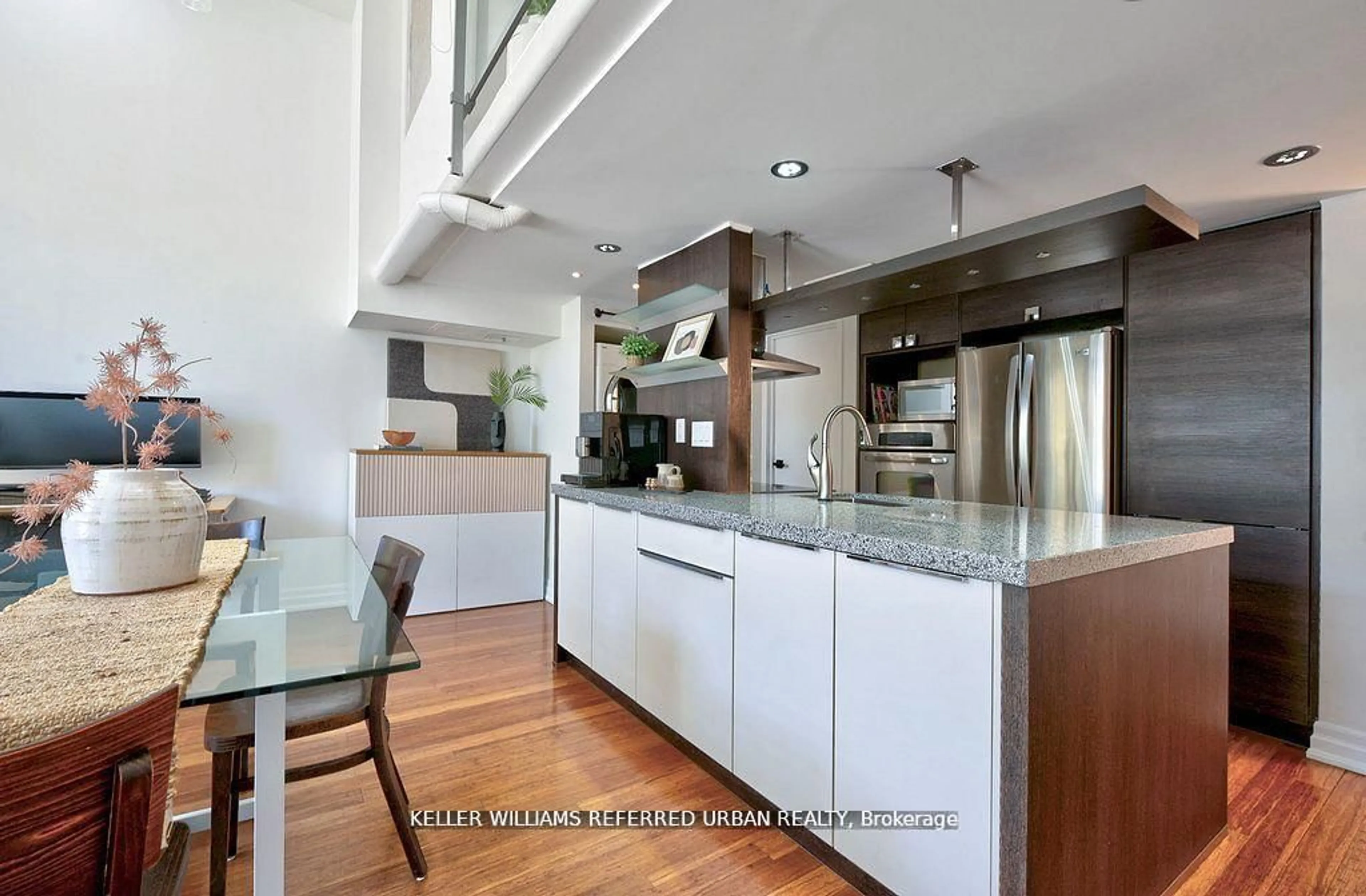 Contemporary kitchen, unknown for 160 Baldwin St #209, Toronto Ontario M5T 3K7