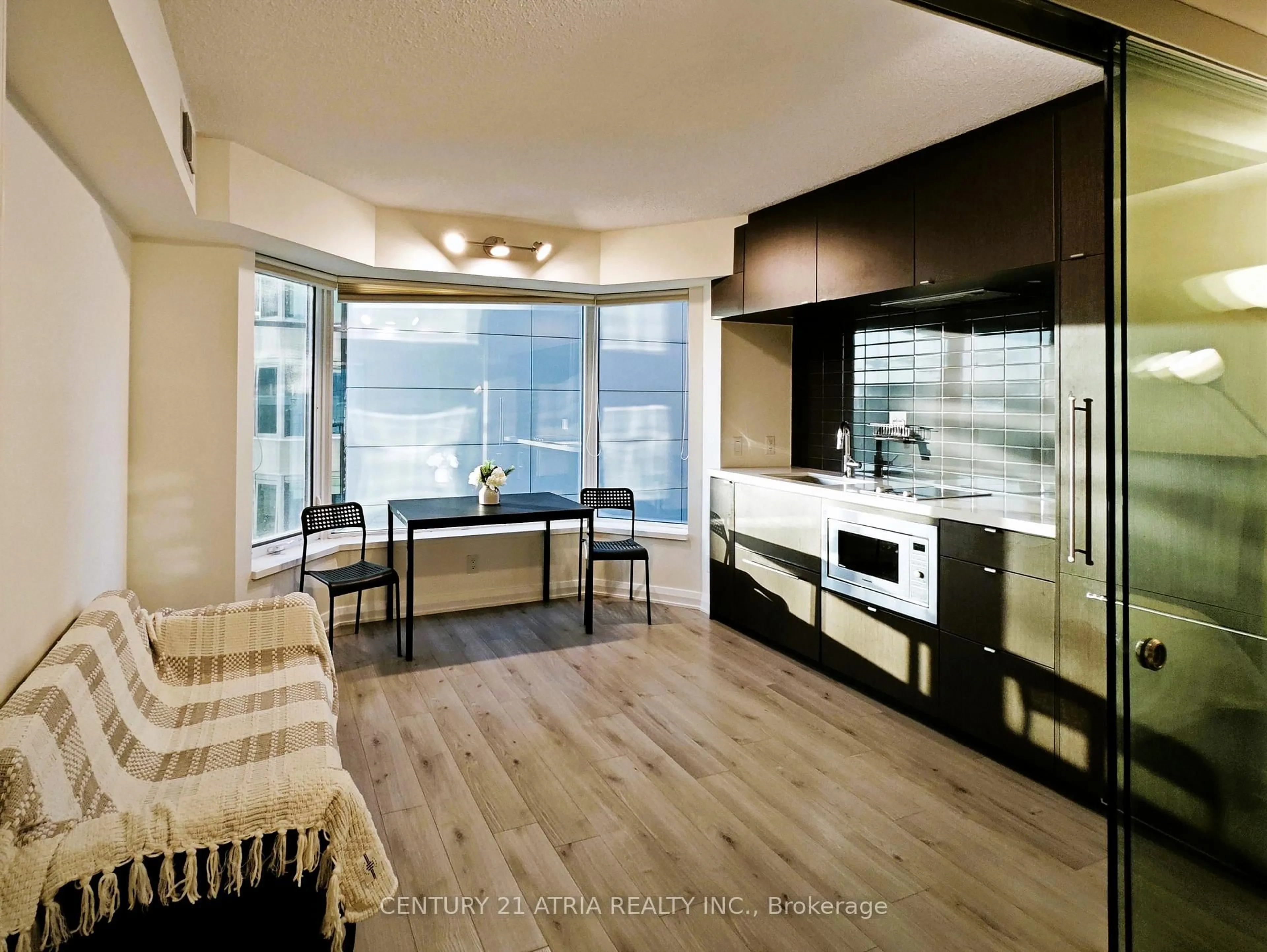 Unknown for 155 Yorkville Ave #605, Toronto Ontario M5R 0B4