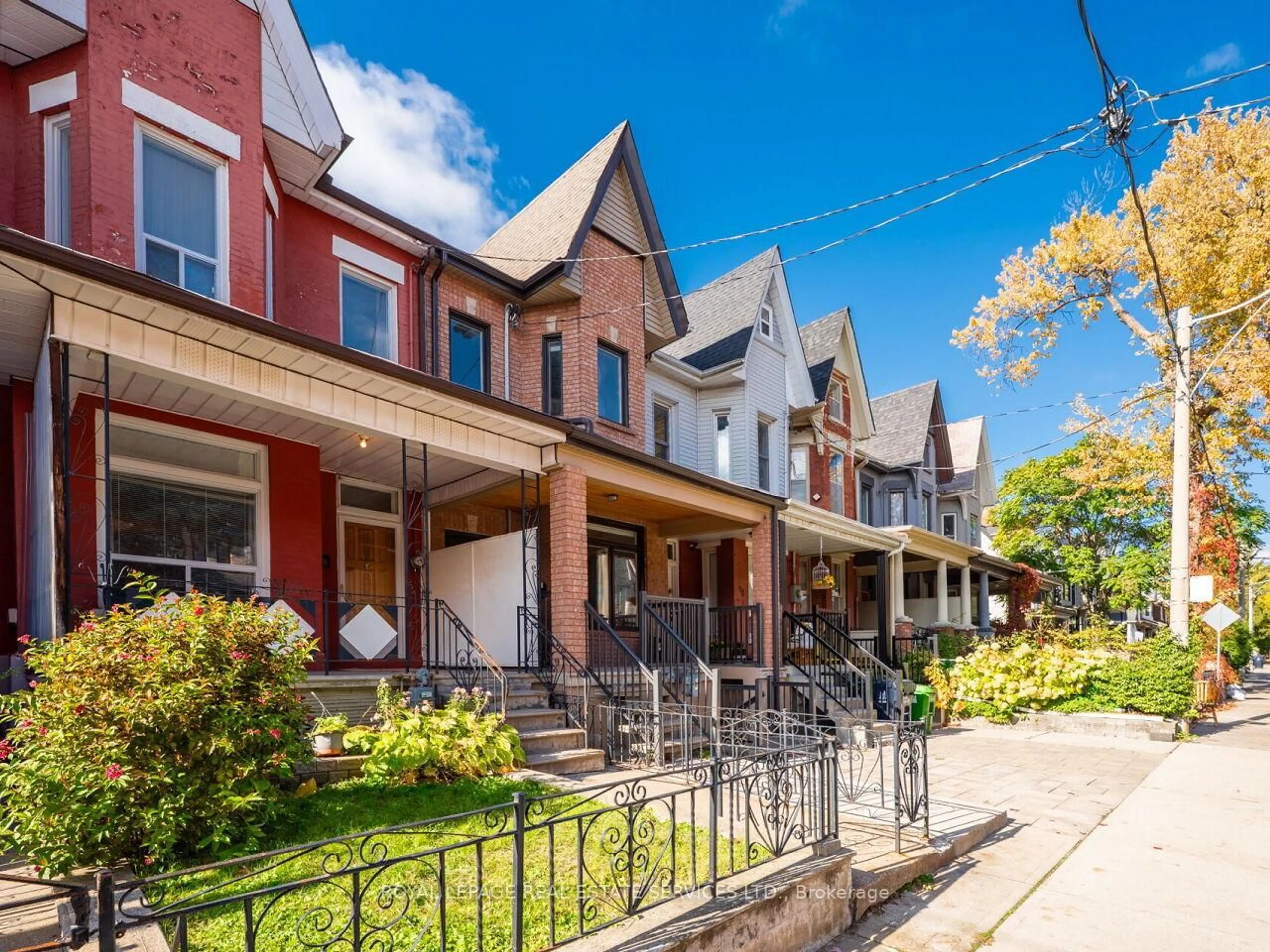 Home with brick exterior material, street for 94 Montrose Ave, Toronto Ontario M6J 2T7