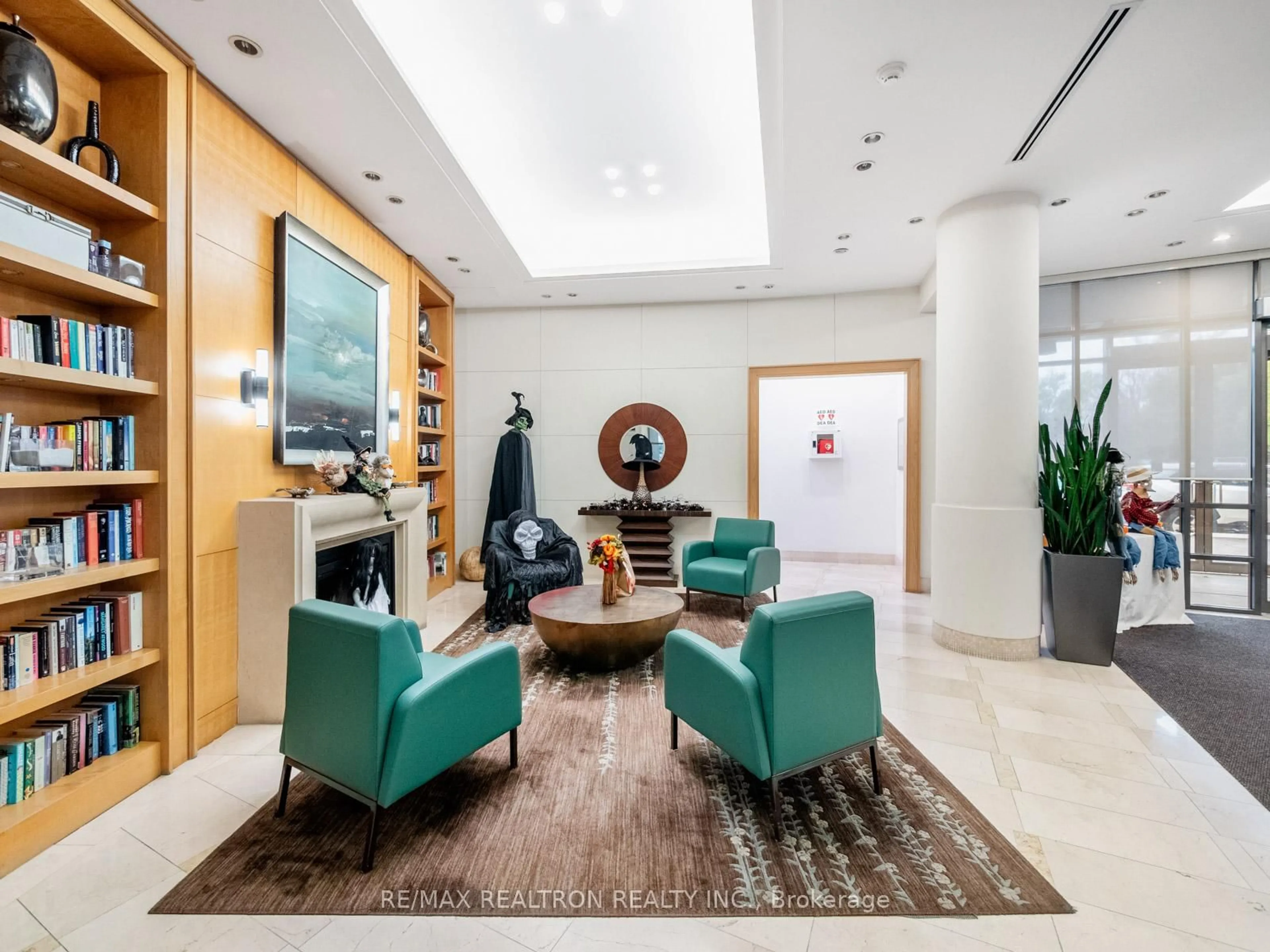 Lobby for 503 Beecroft Rd #201, Toronto Ontario M2N 0A2