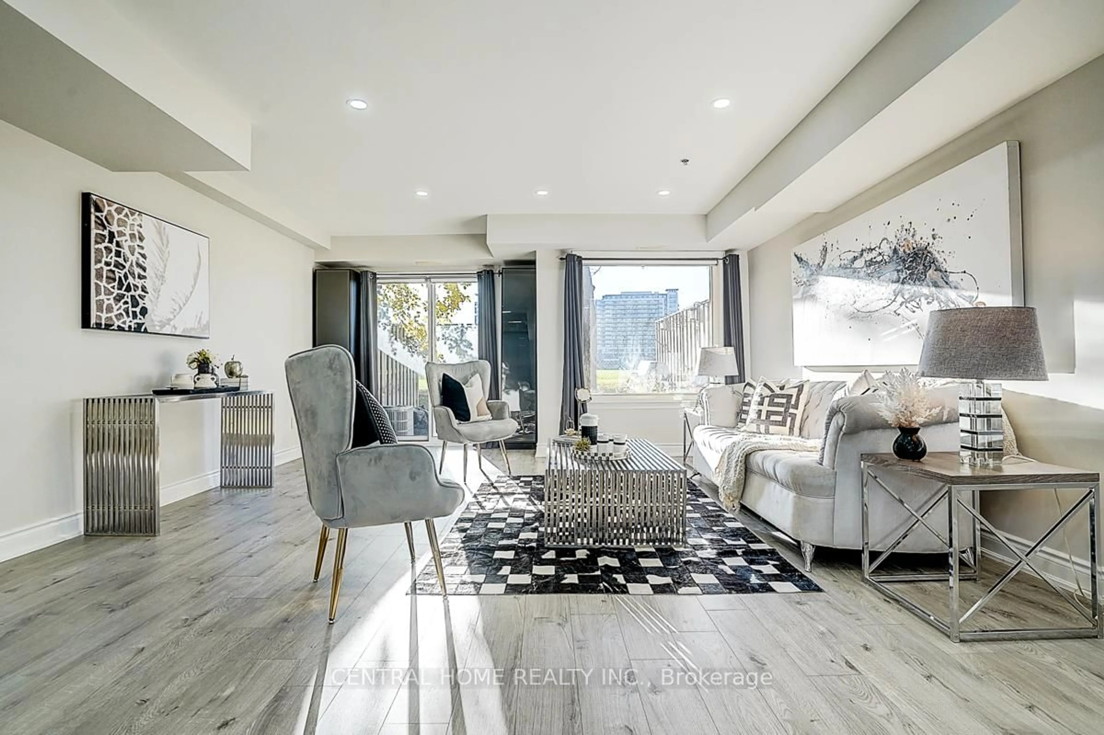 Living room with furniture, unknown for 988 Sheppard Ave #11, Toronto Ontario M3H 2T6