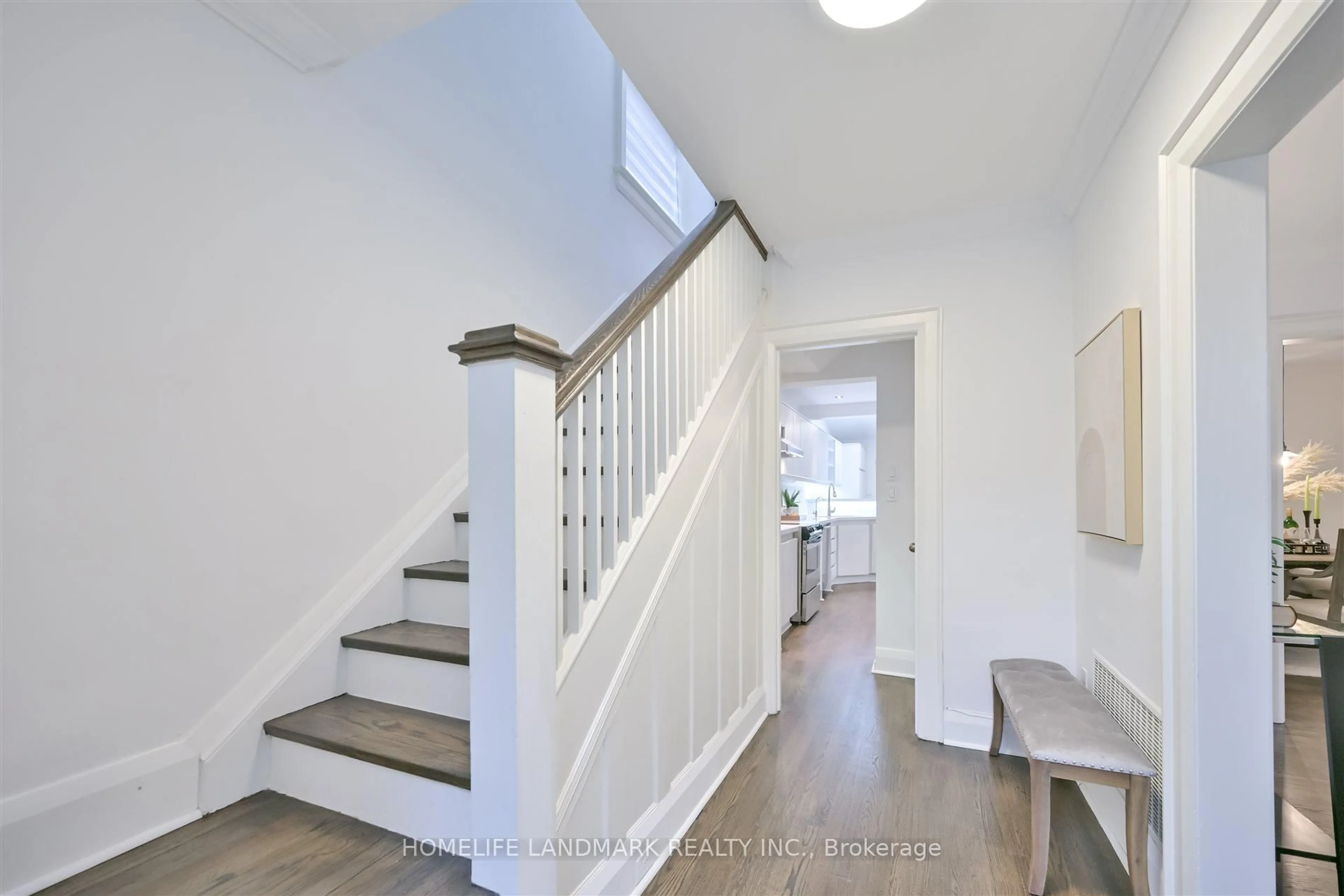 Stairs for 26 Birdsall Ave, Toronto Ontario M4R 2B8