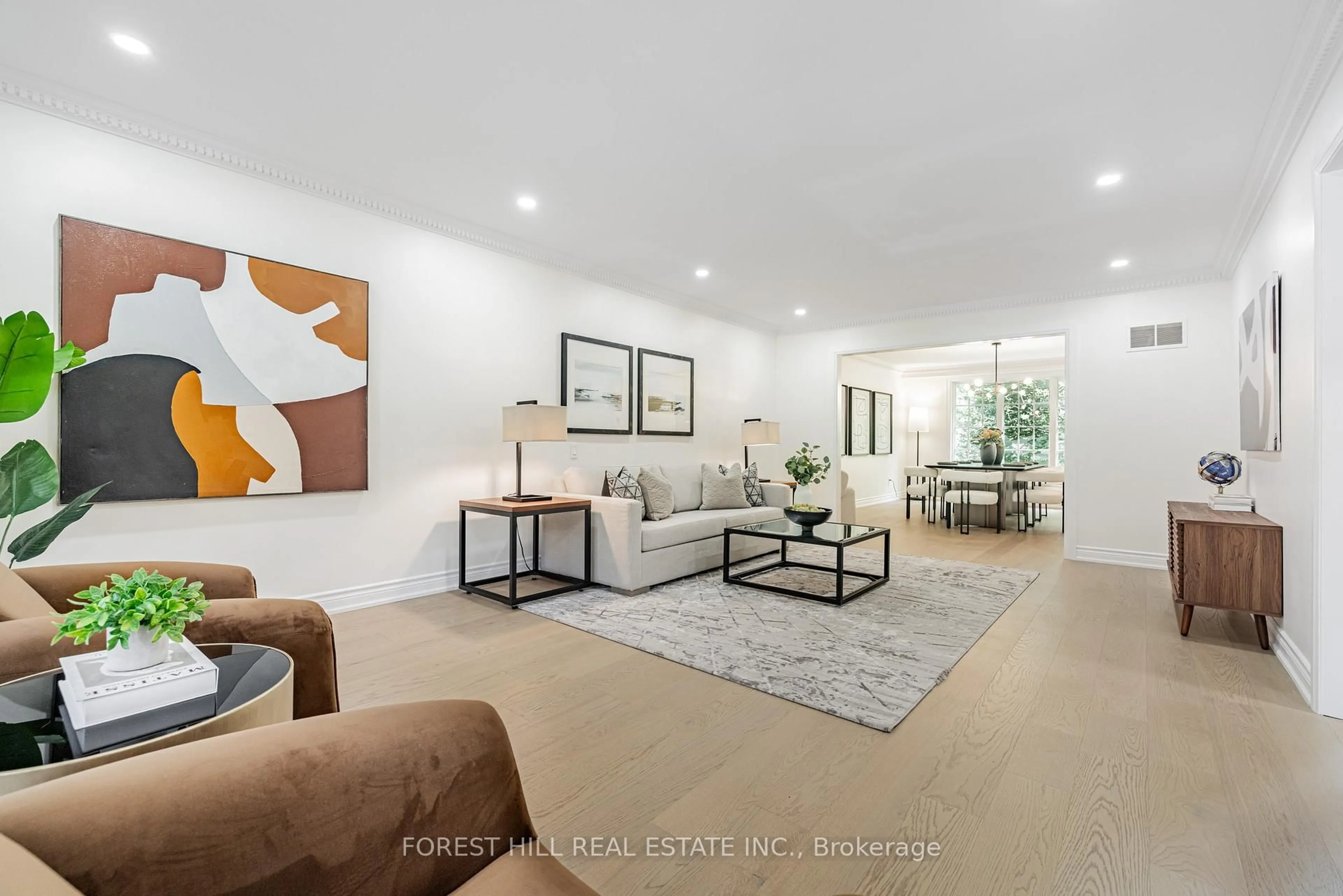 Living room with furniture, unknown for 37 Abbeywood Tr, Toronto Ontario M3B 3B4